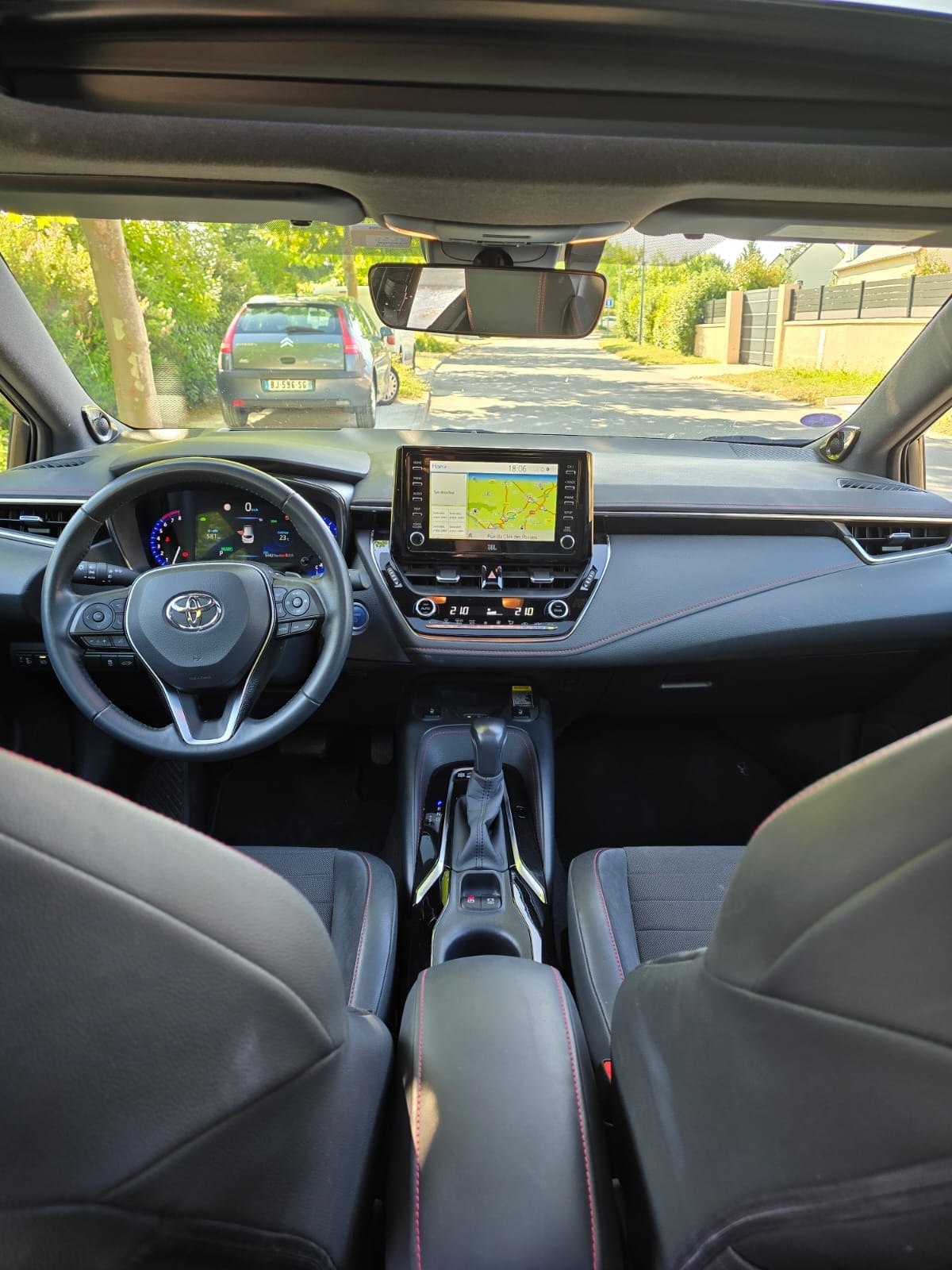 Toyota Corolla Break Hybride 184 CV avec Siège bébé