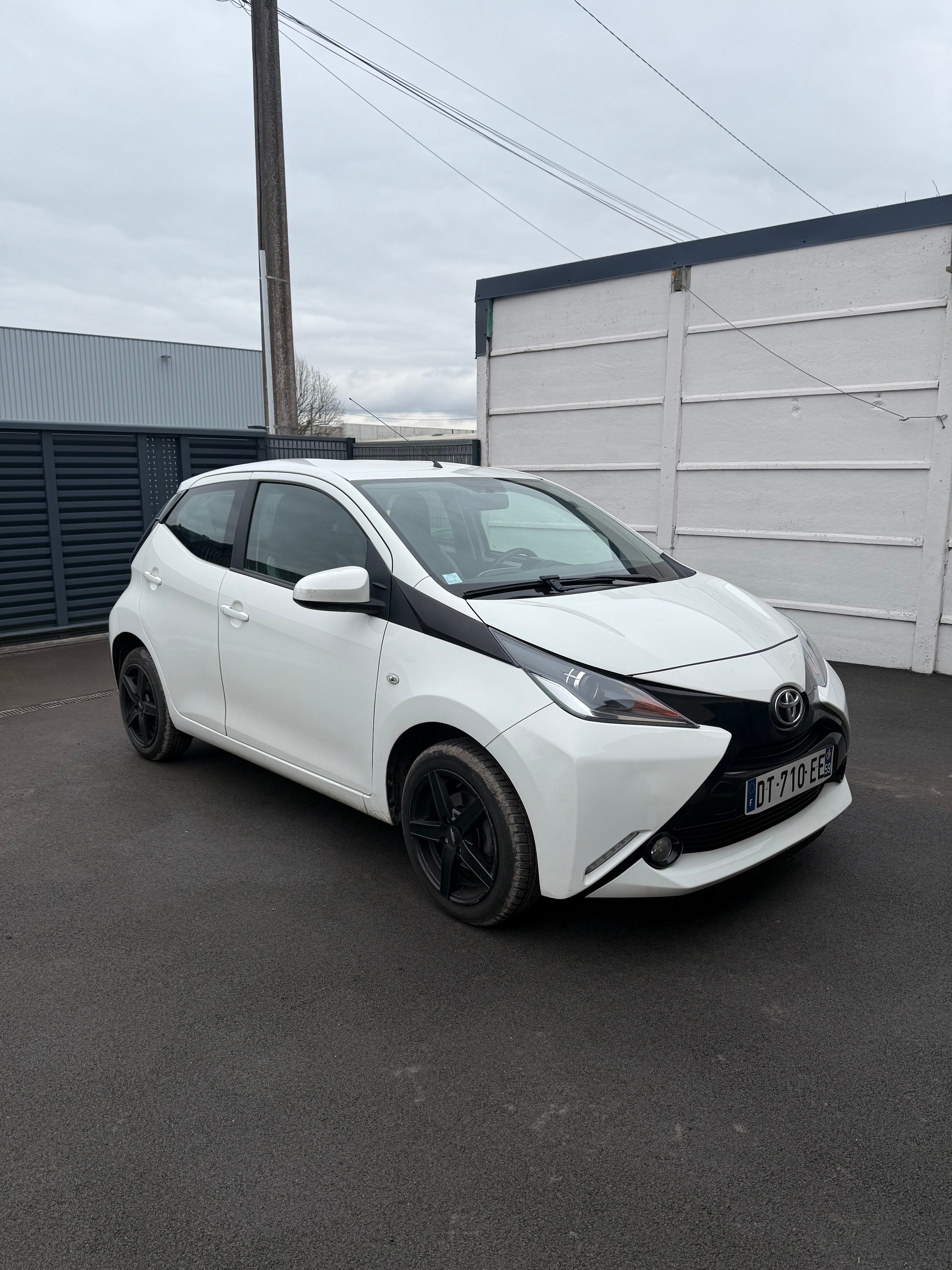 Toyota Aygo II, 2015, Essence 95