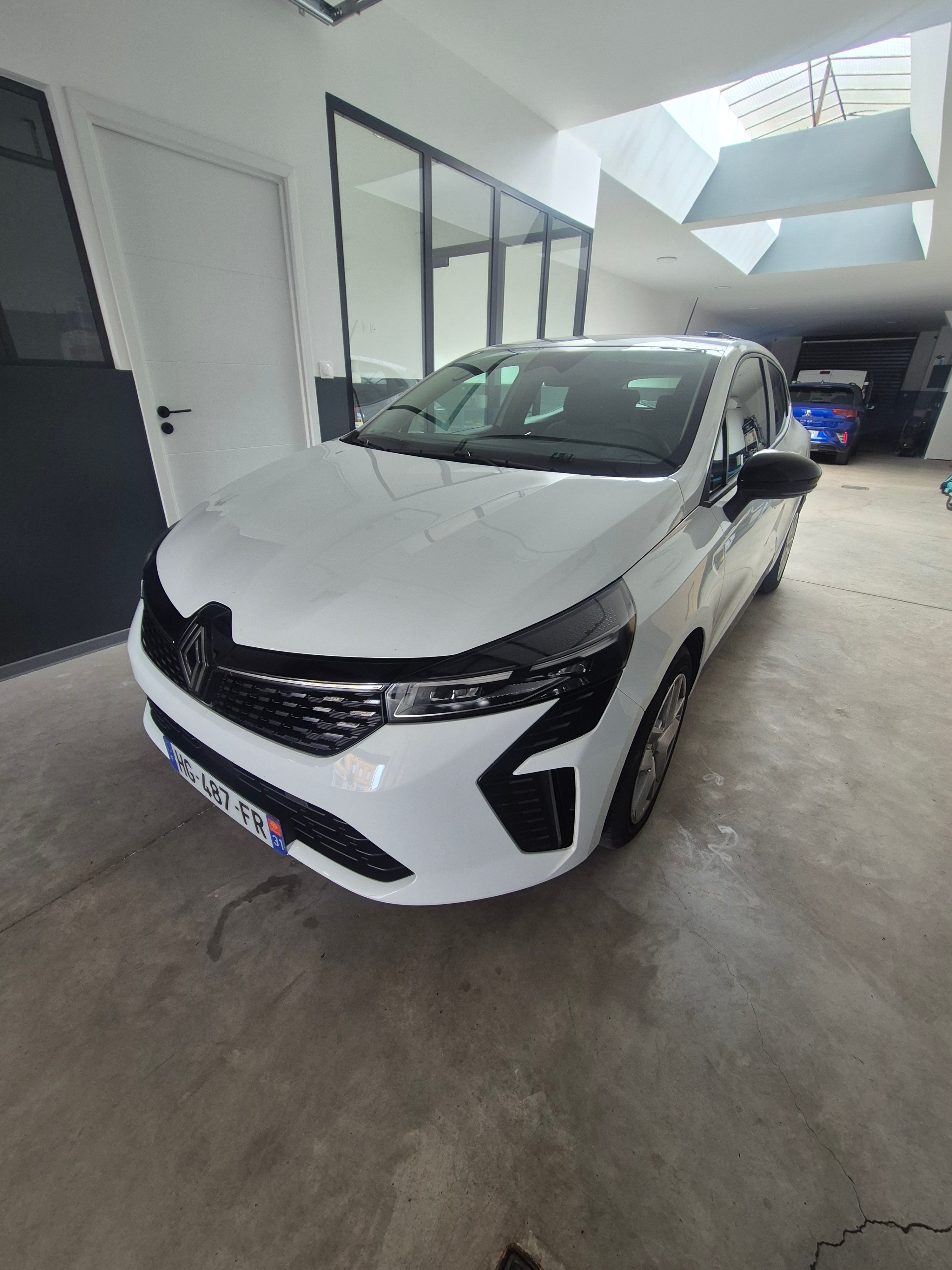 Renault Clio, 2025, Essence 95