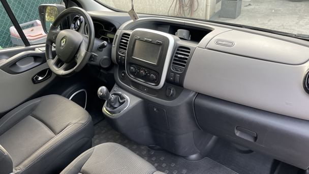 Renault Trafic Passenger L2H1 1.6 dci 9 places non fumeur avec GPS
