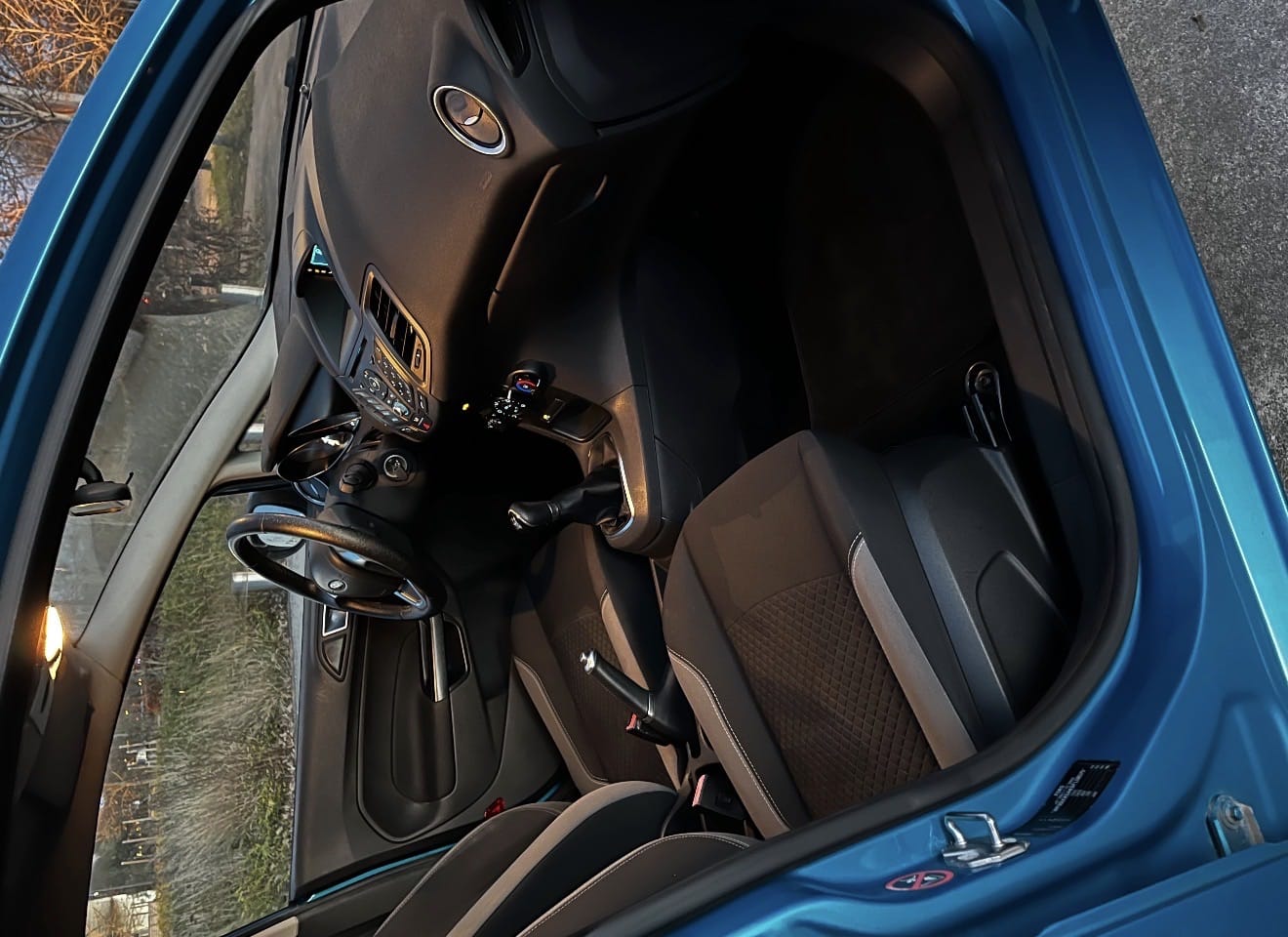 Ford Fiesta avec Entrée audio / iPod