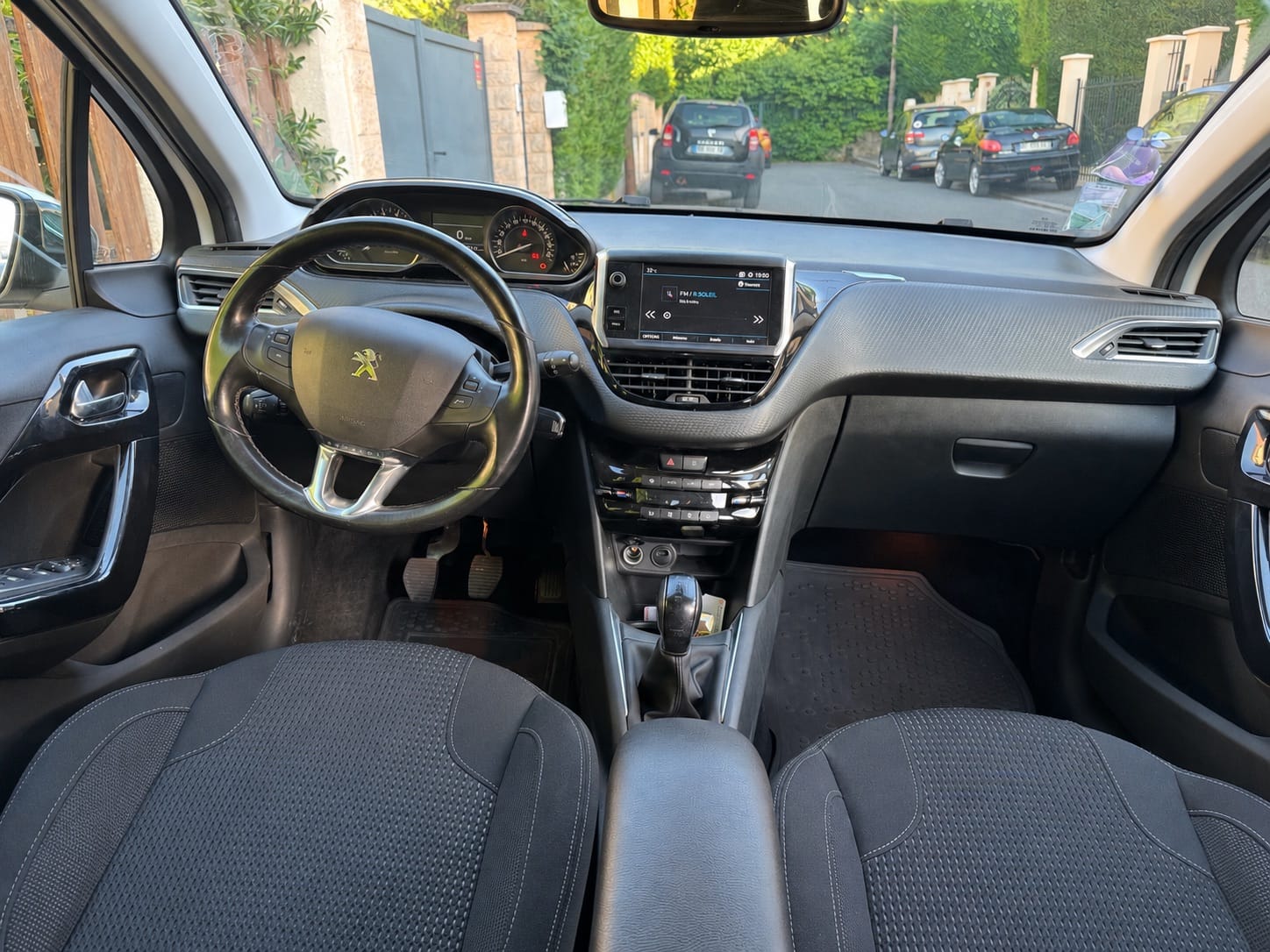 Peugeot 208 avec Caméra de recul