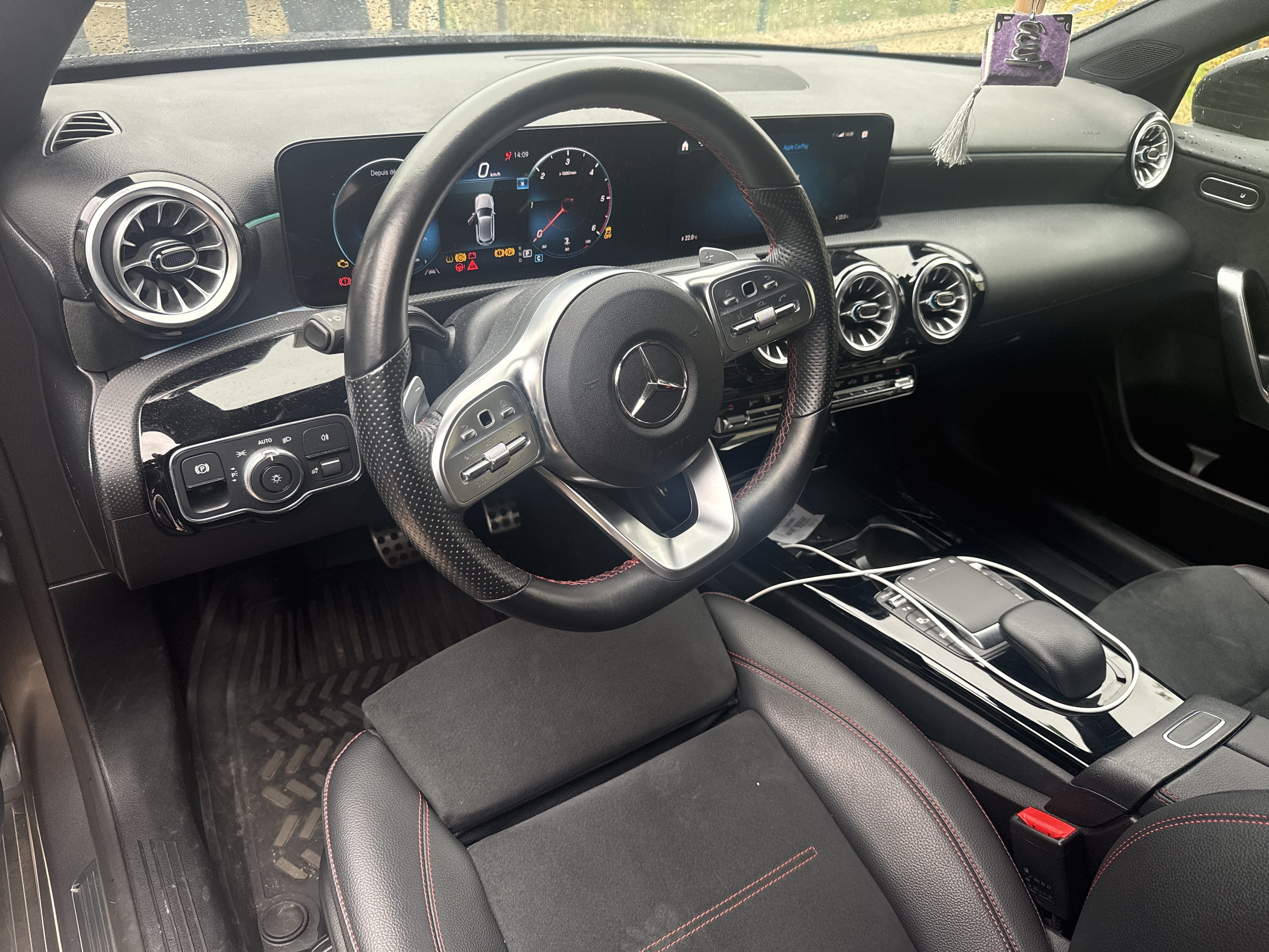 Mercedes-Benz Classe A  200 D PACK AMG avec Régulateur de vitesse