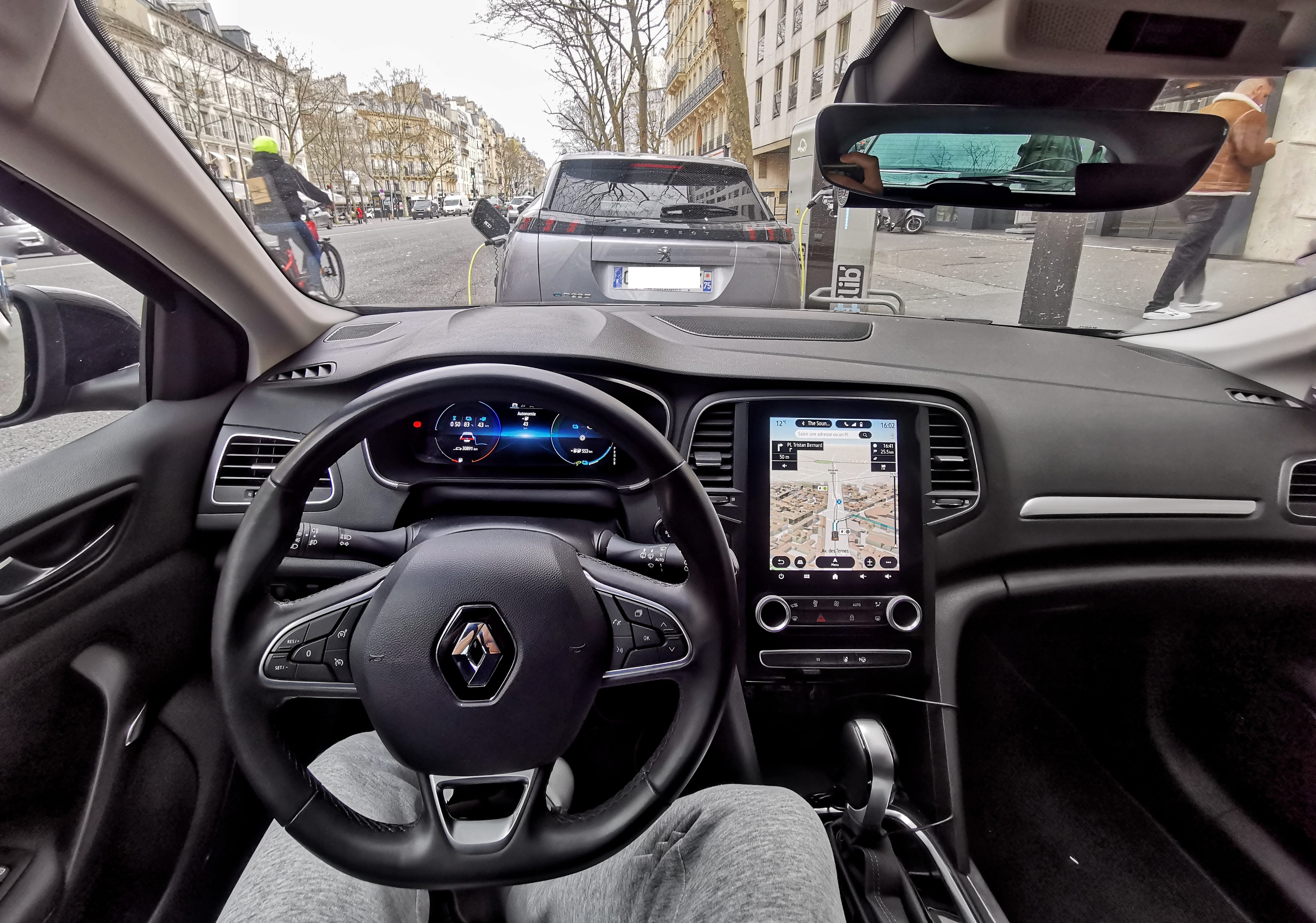 Renault Mégane E-tech Hybride avec GPS