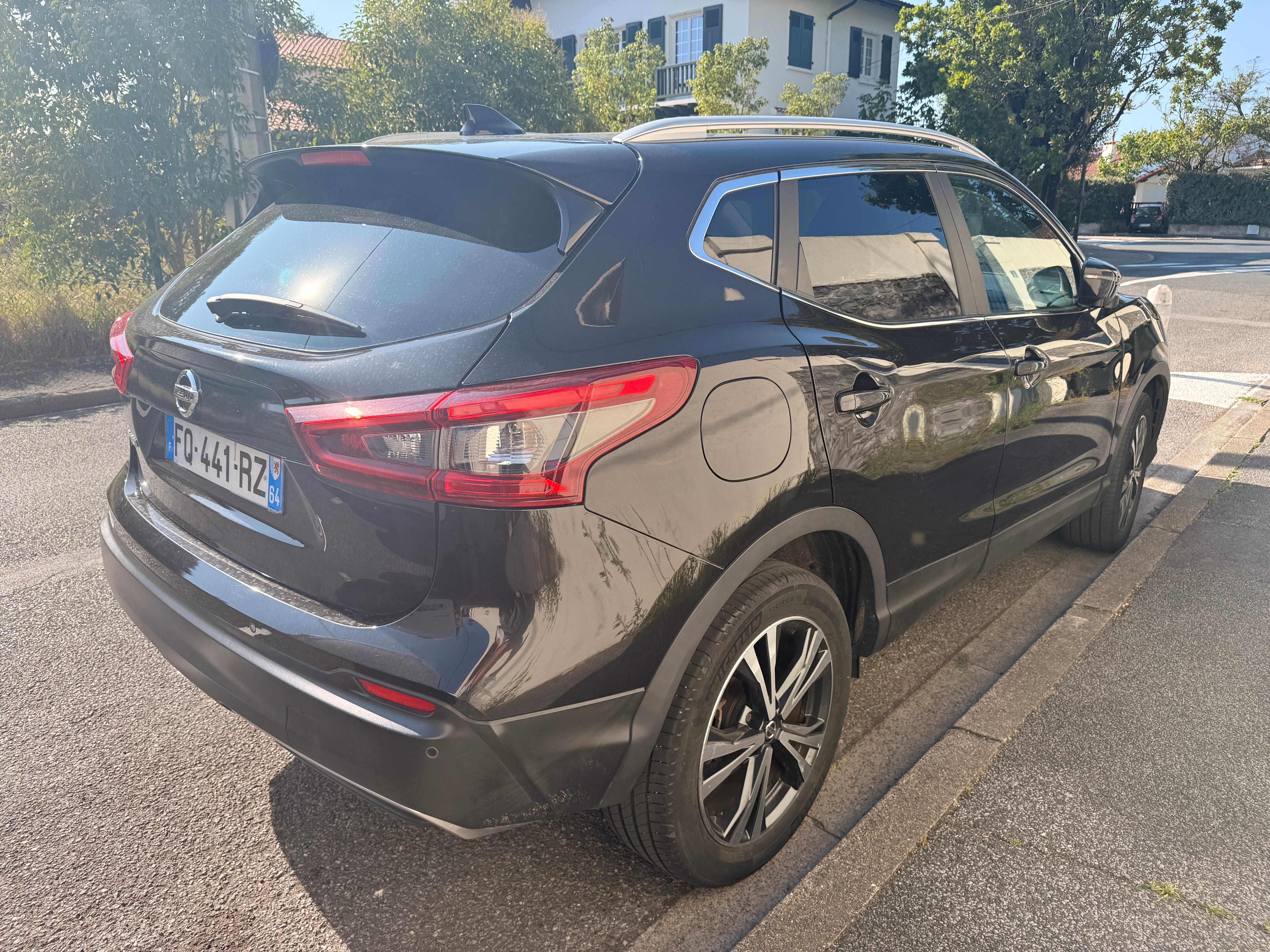 Nissan Qashqai 1.5 DCI TEKNA with Air conditioning
