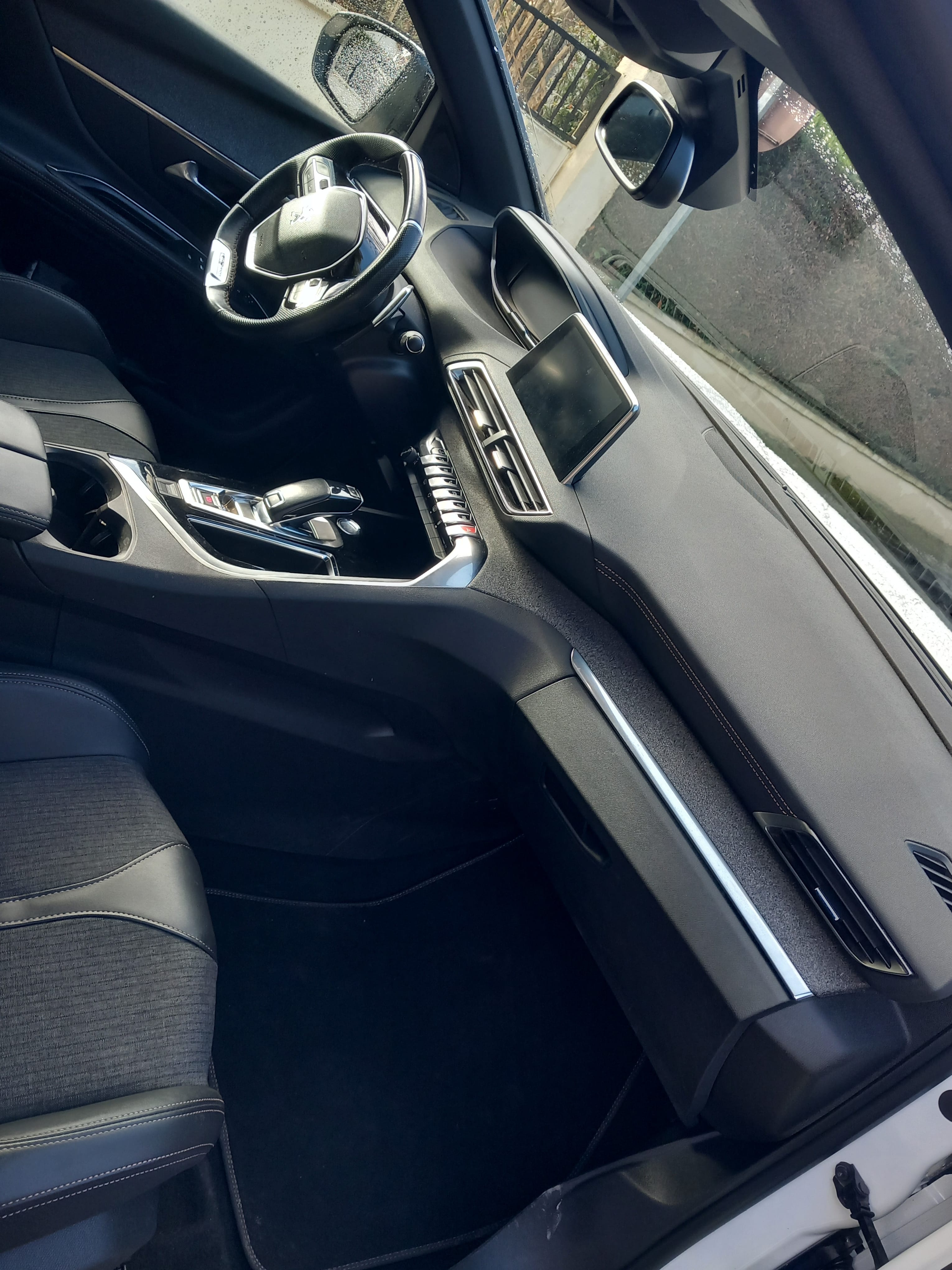 Peugeot 5008 1,6 180 ch avec Régulateur de vitesse