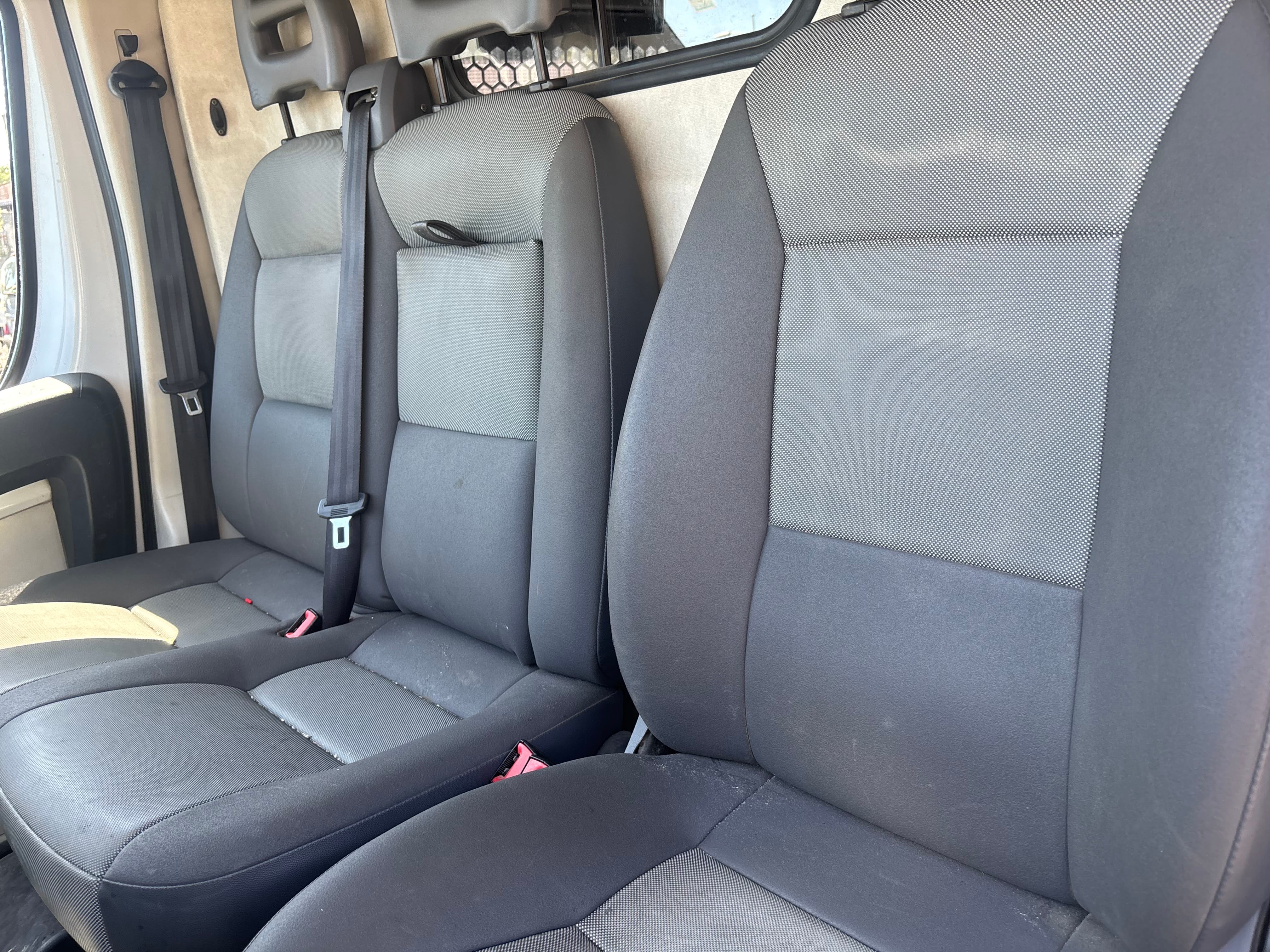 Fiat Ducato avec Autoradio