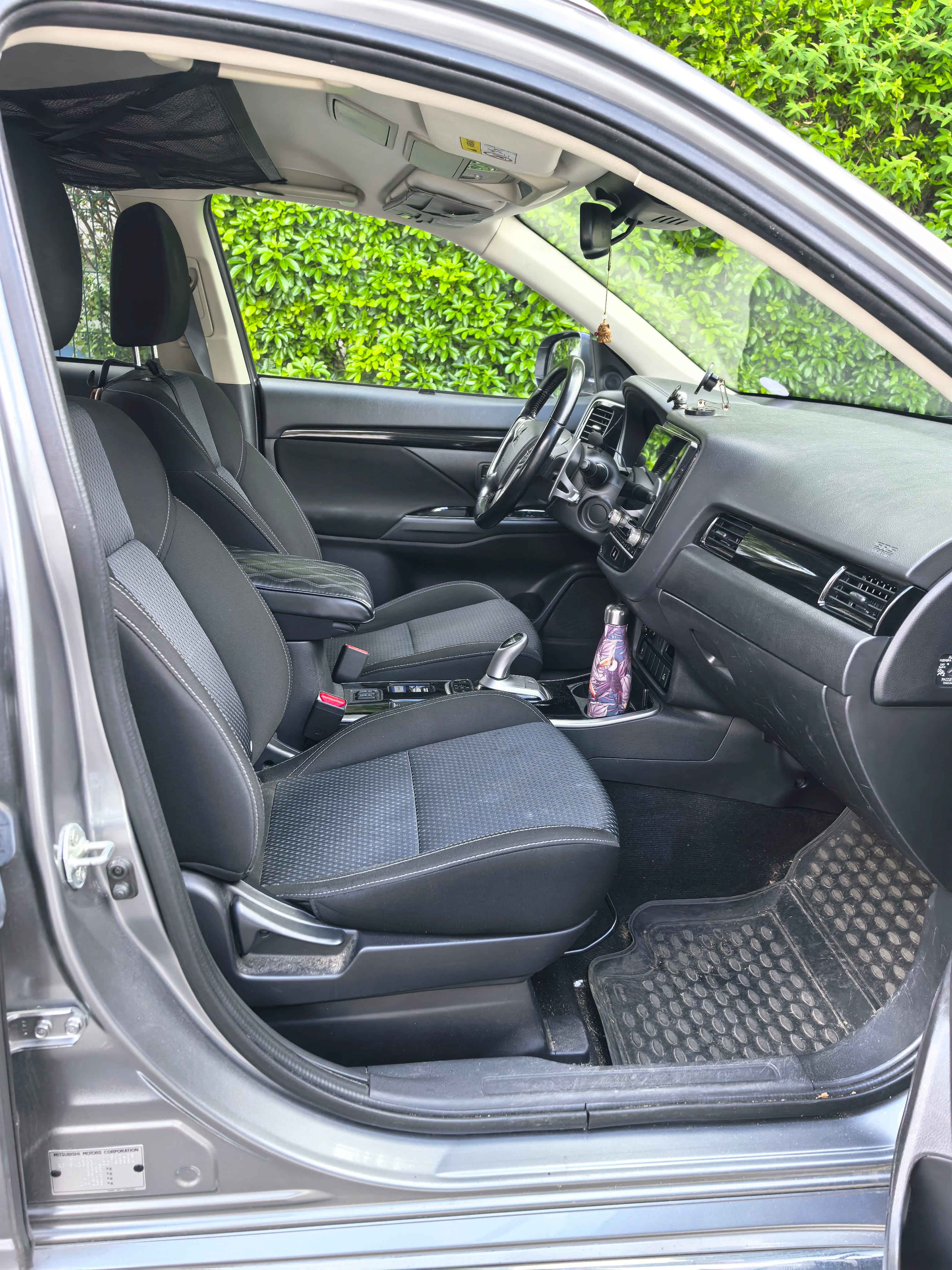 Mitsubishi Outlander PHEV SE  2,4 avec Quatre roues motrices