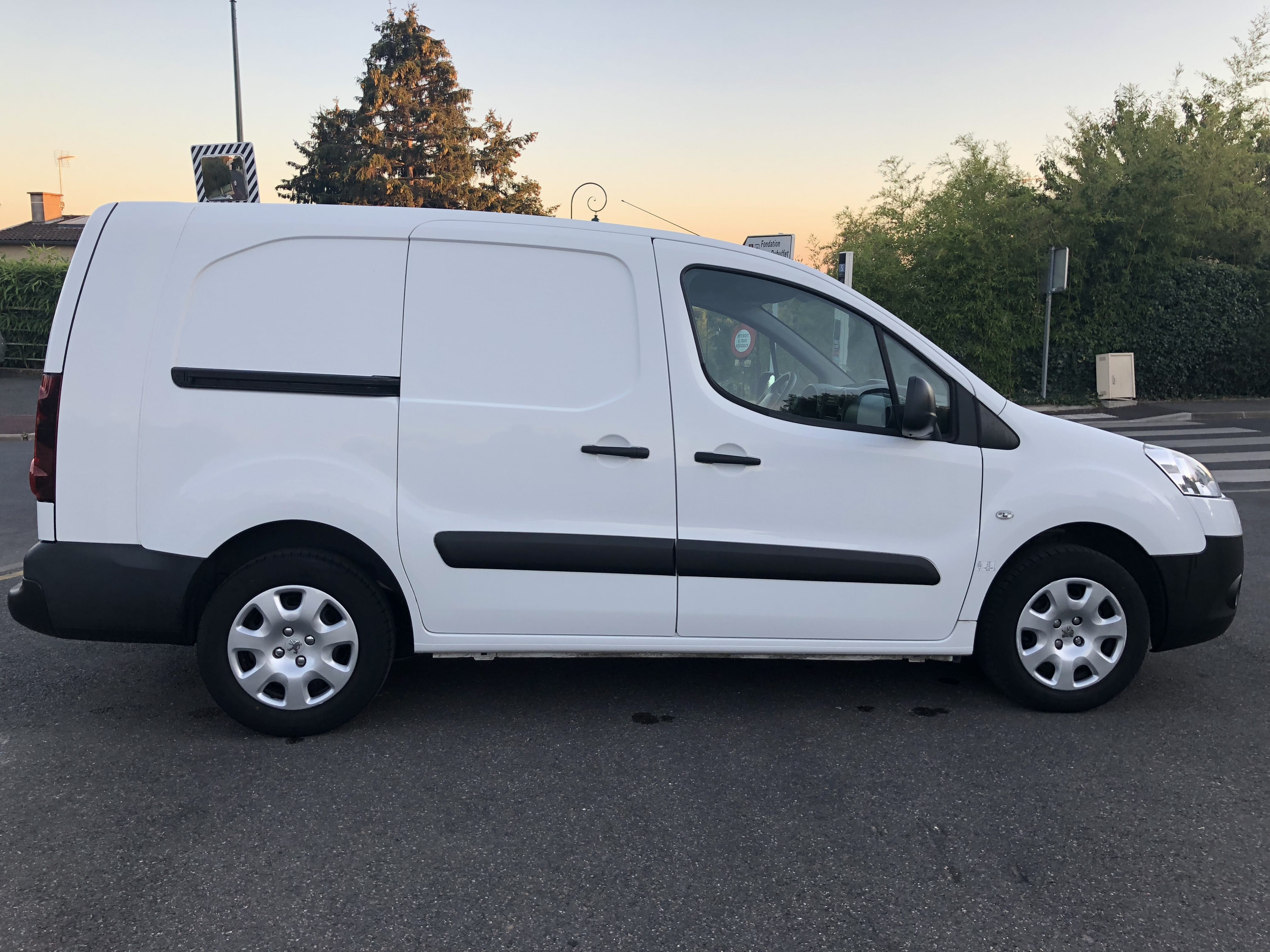 Peugeot Partner Volume étendu L2 1.6 HDI 90