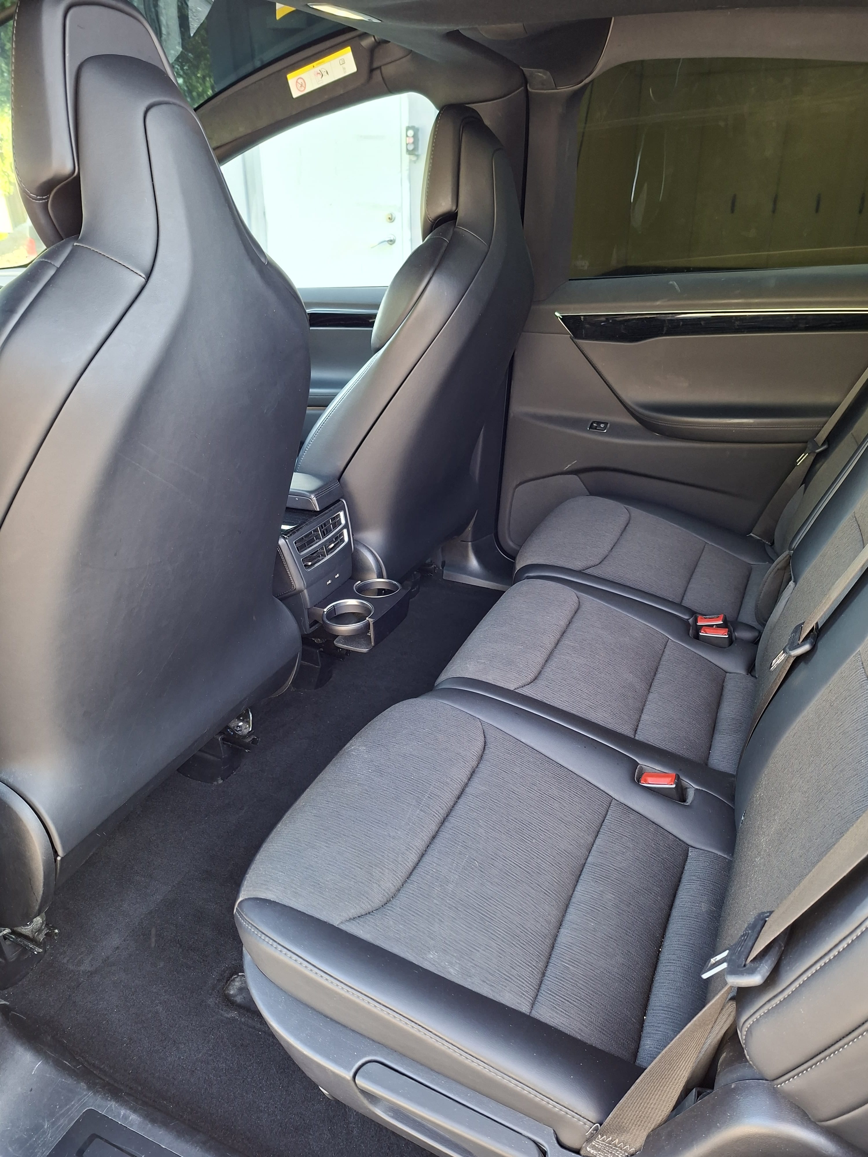 Tesla Model X 75d med Tilhengerfeste