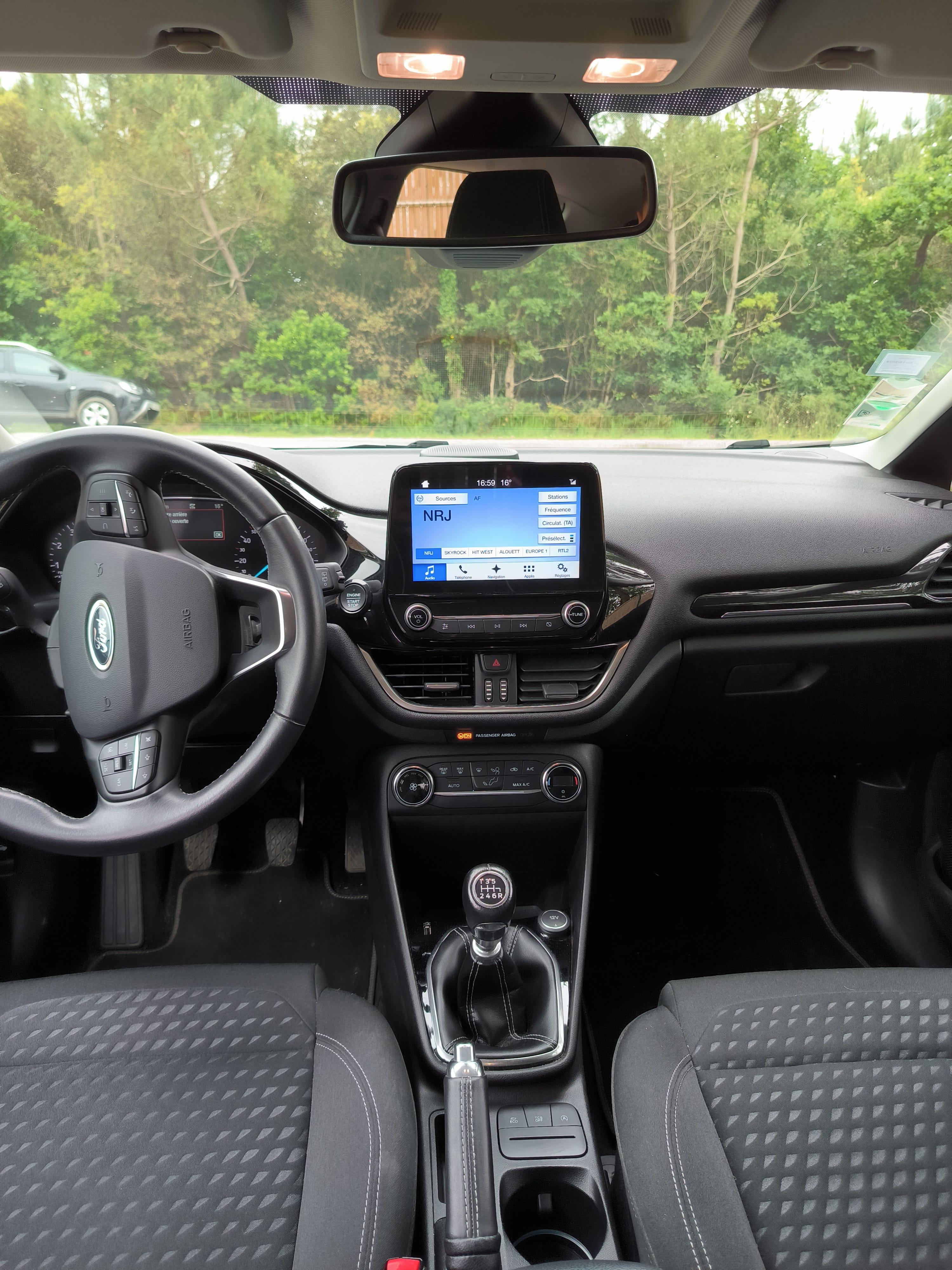 Ford Fiesta avec Audio Bluetooth