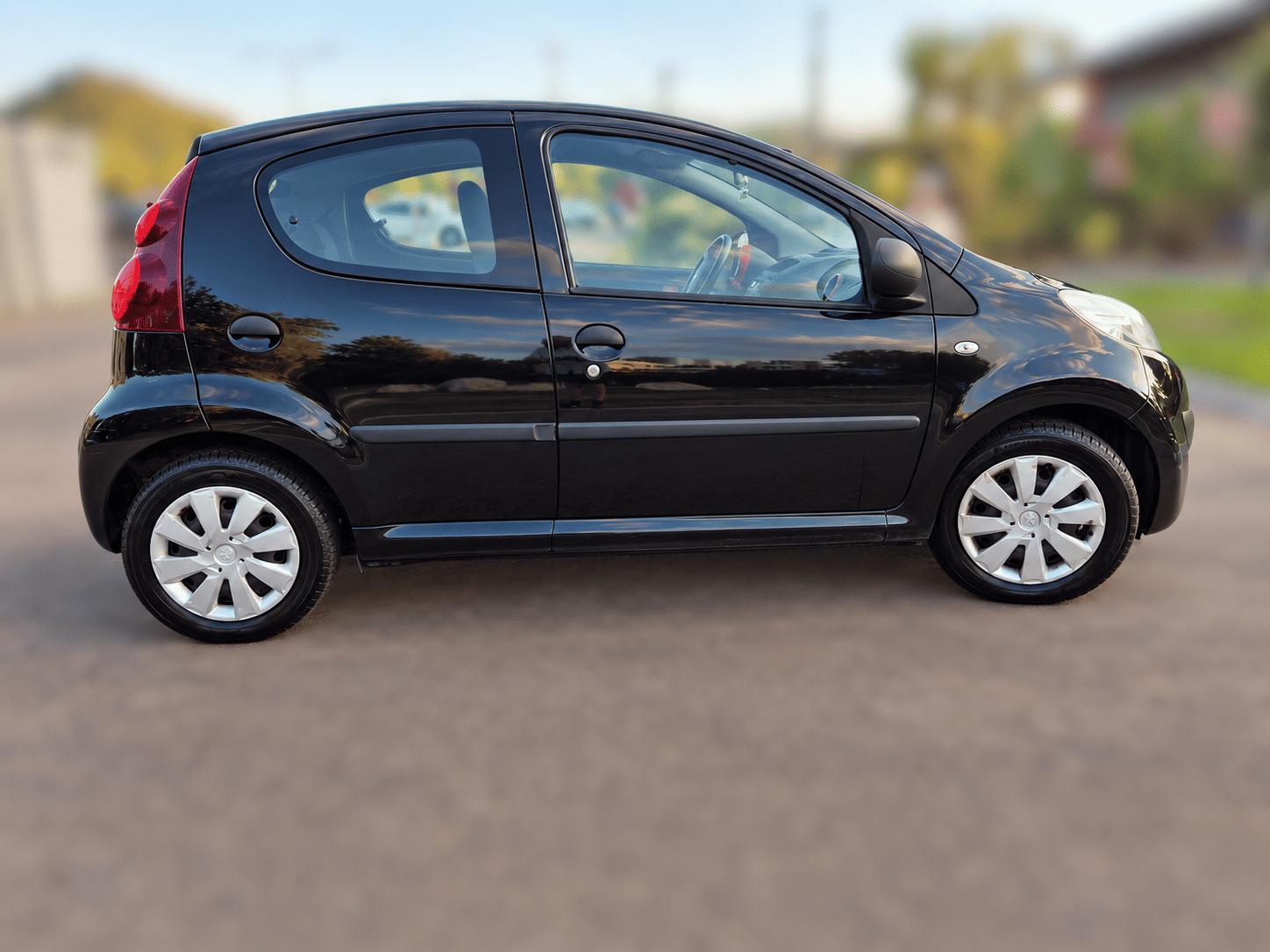 Peugeot 107 avec Autoradio