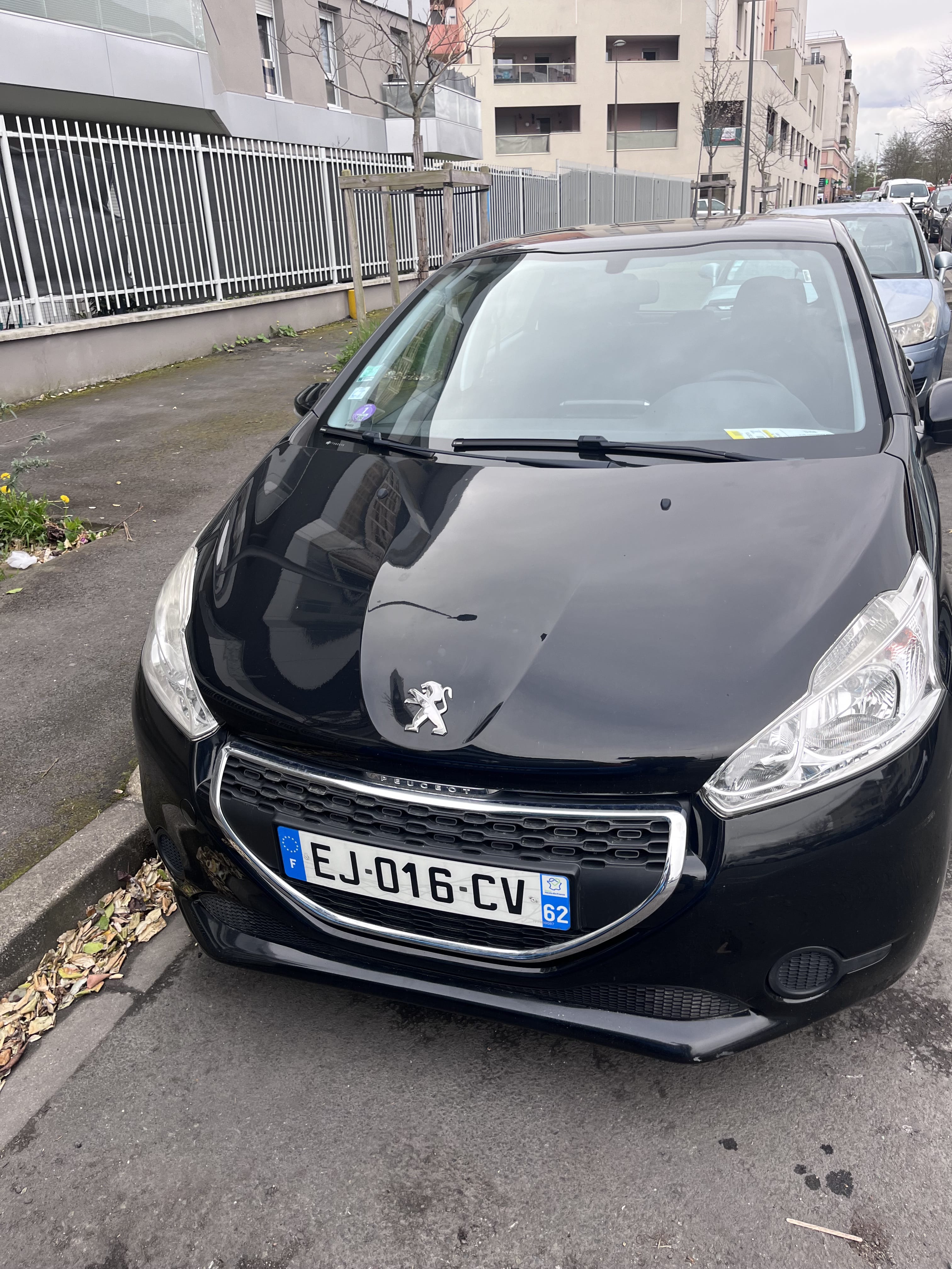 Peugeot 208 avec Climatisation