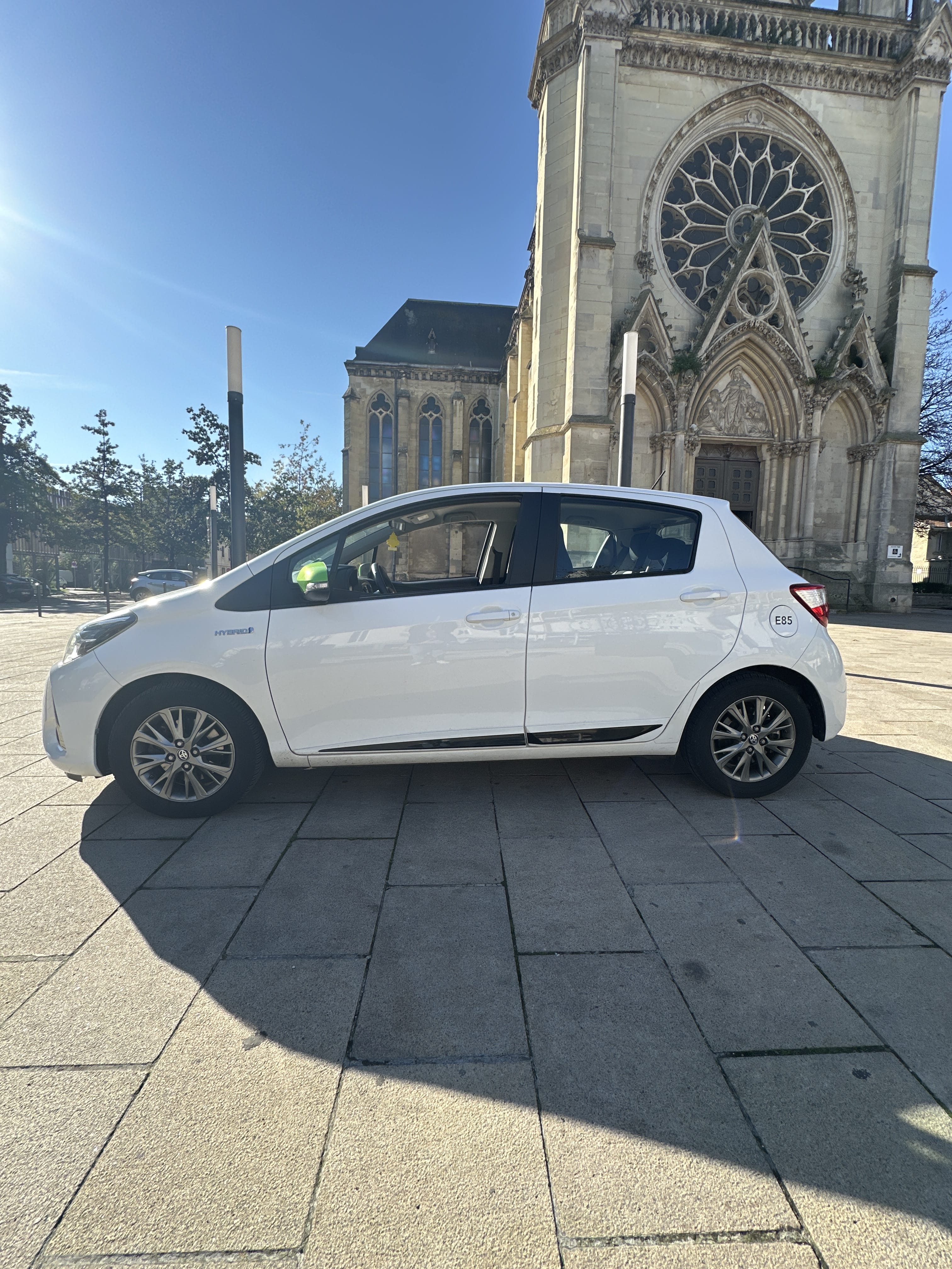 Toyota Yaris Hybride avec Climatisation