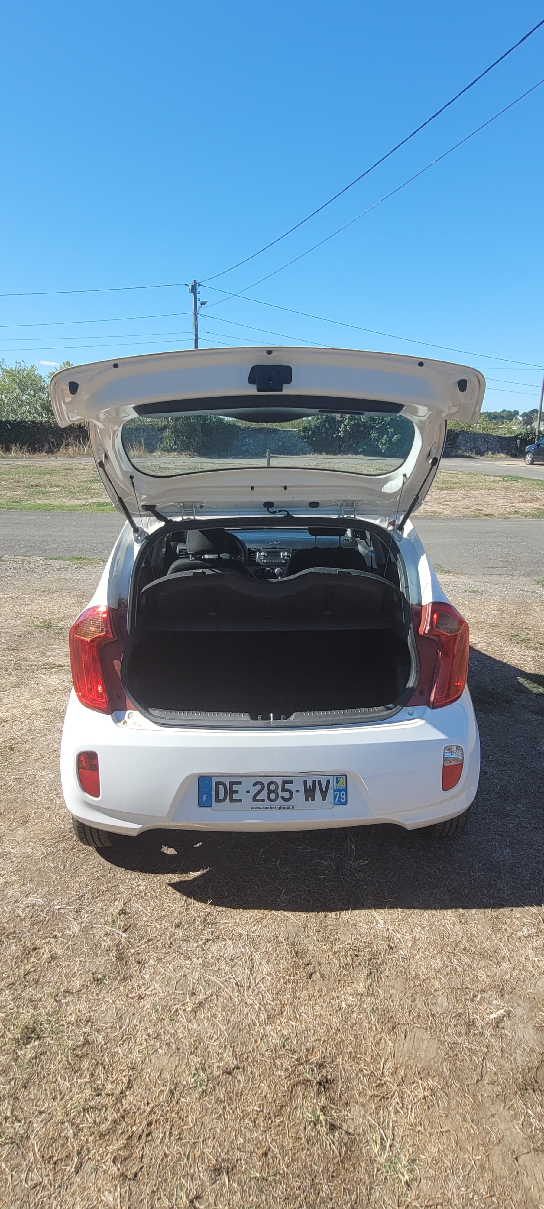 Kia Picanto avec Autoradio