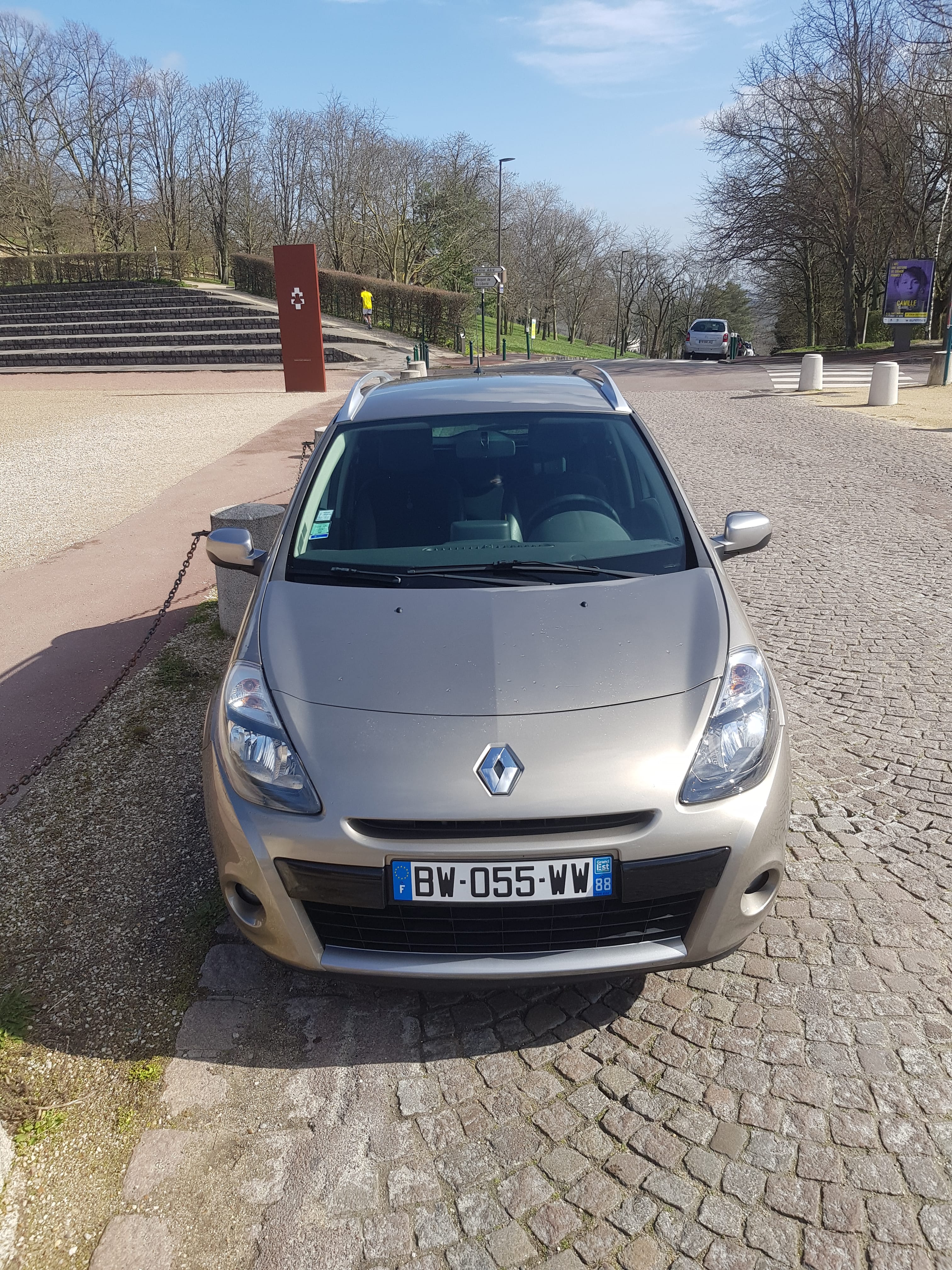 Renault Clio Estate 1.5dci avec Attelage