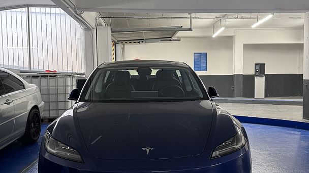 Tesla Model 3 avec Climatisation