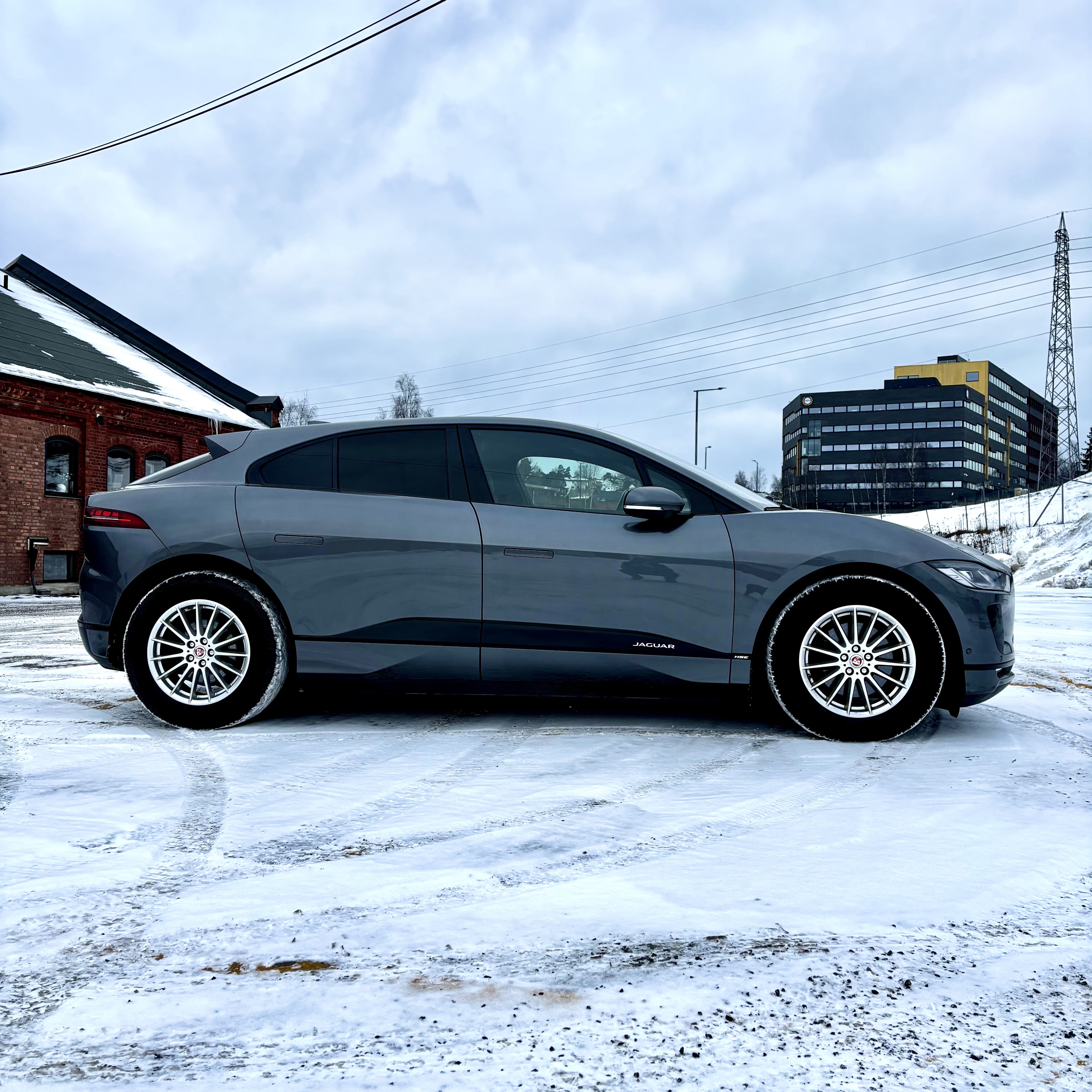 Jaguar I-Pace EV400 HSE med Aircondition