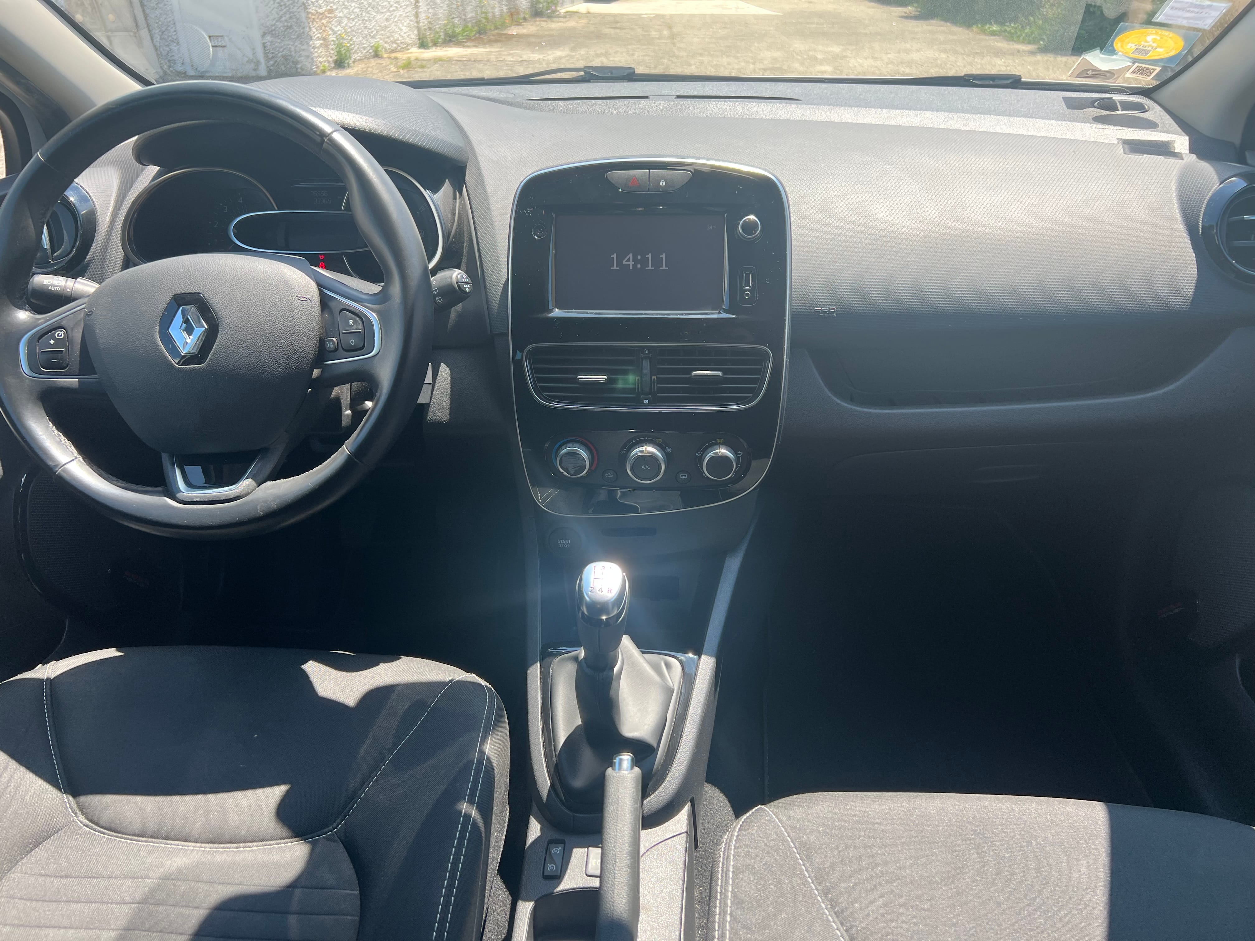 Renault Clio avec Régulateur de vitesse
