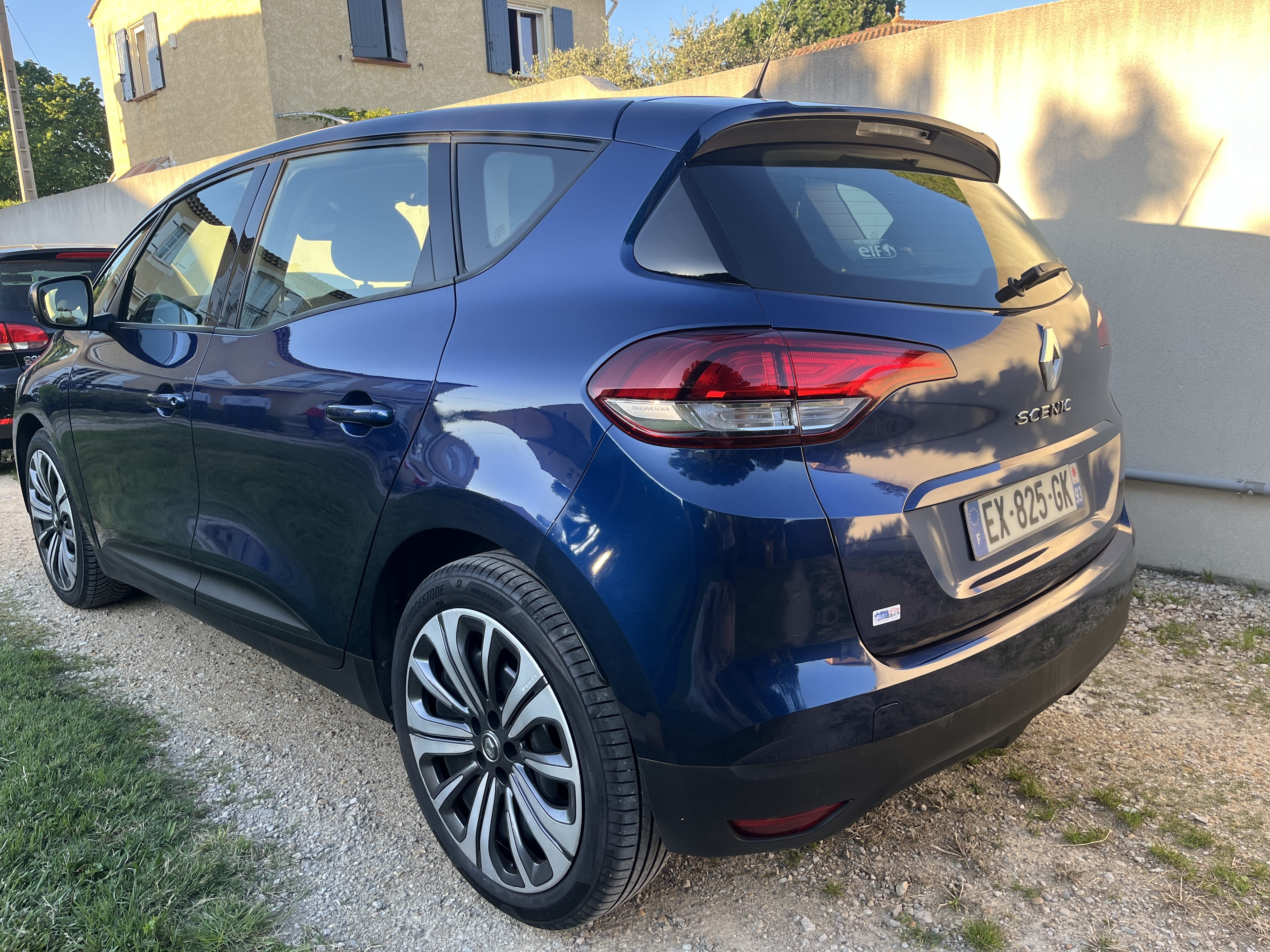 Renault Scenic met Cruise control