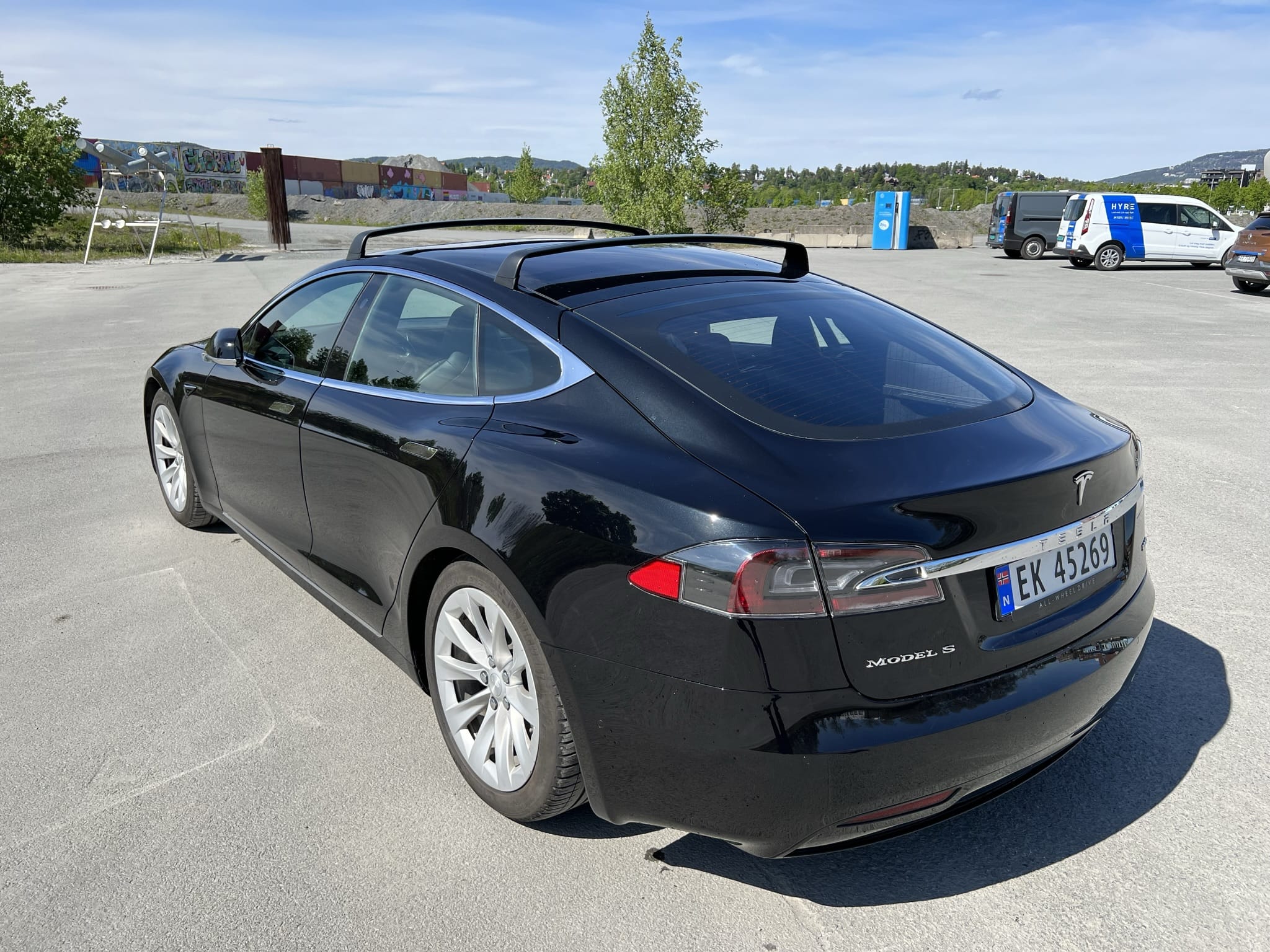 Tesla Model S 100D med GPS
