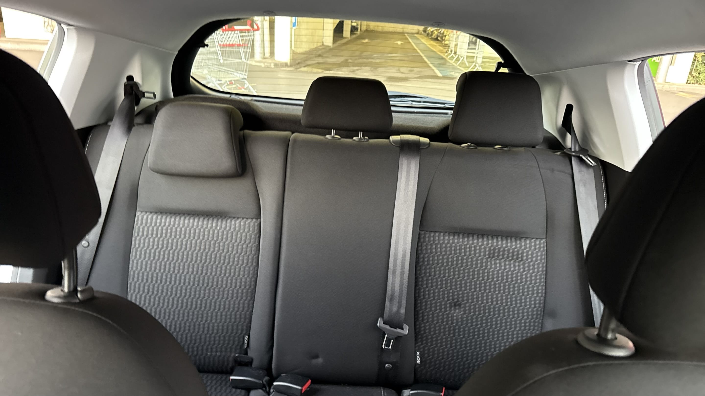 Peugeot 208 avec Dashcam