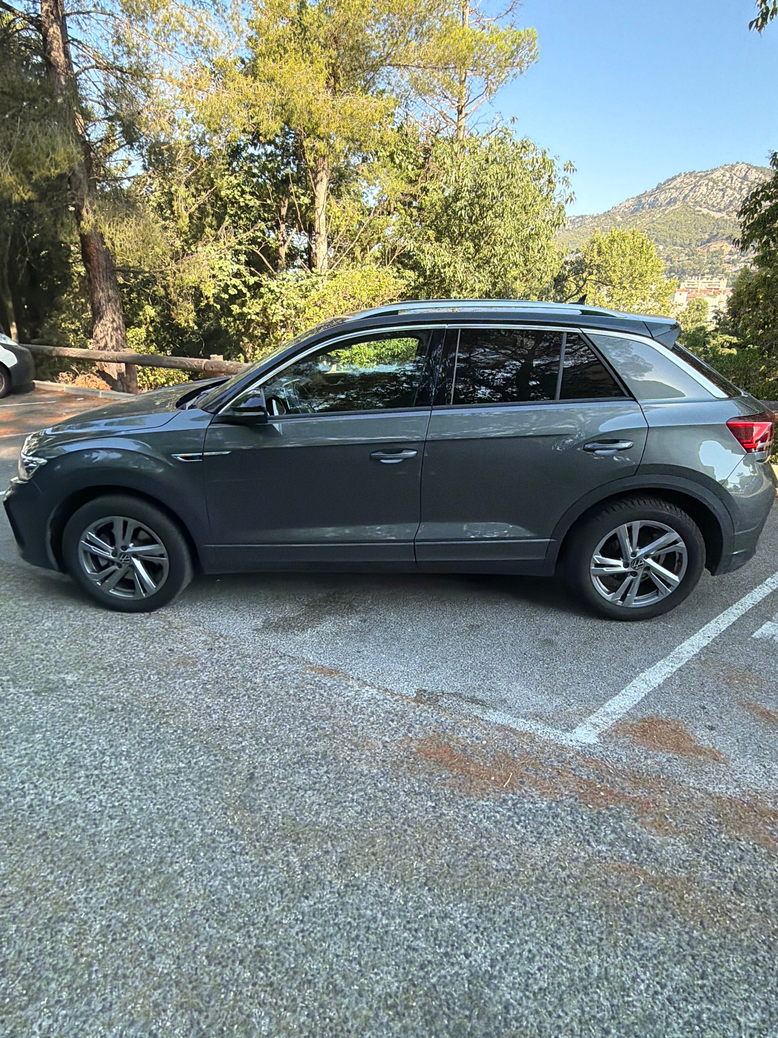 Volkswagen T-Roc avec Climatisation