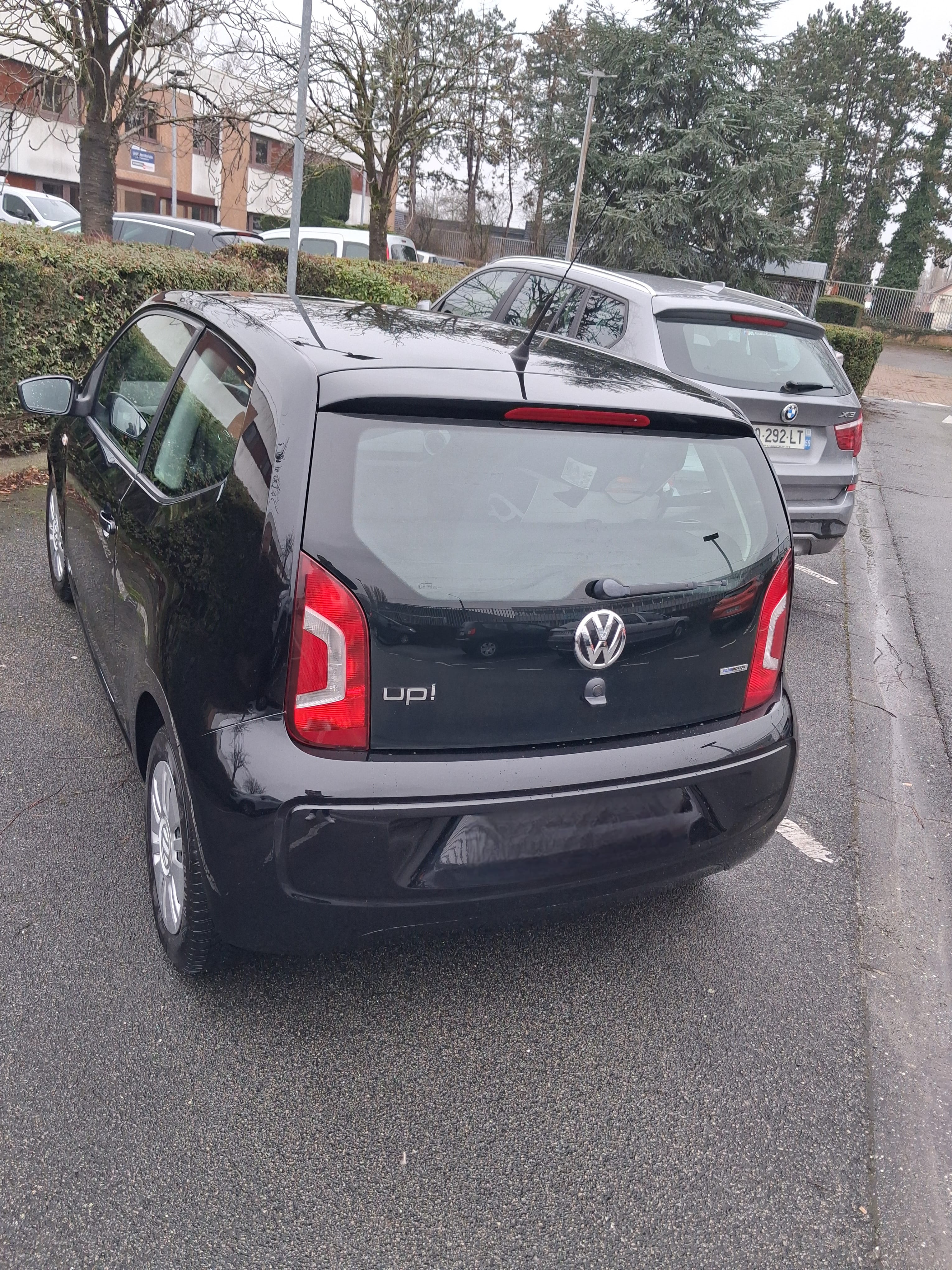 Volkswagen Up! avec Siège bébé