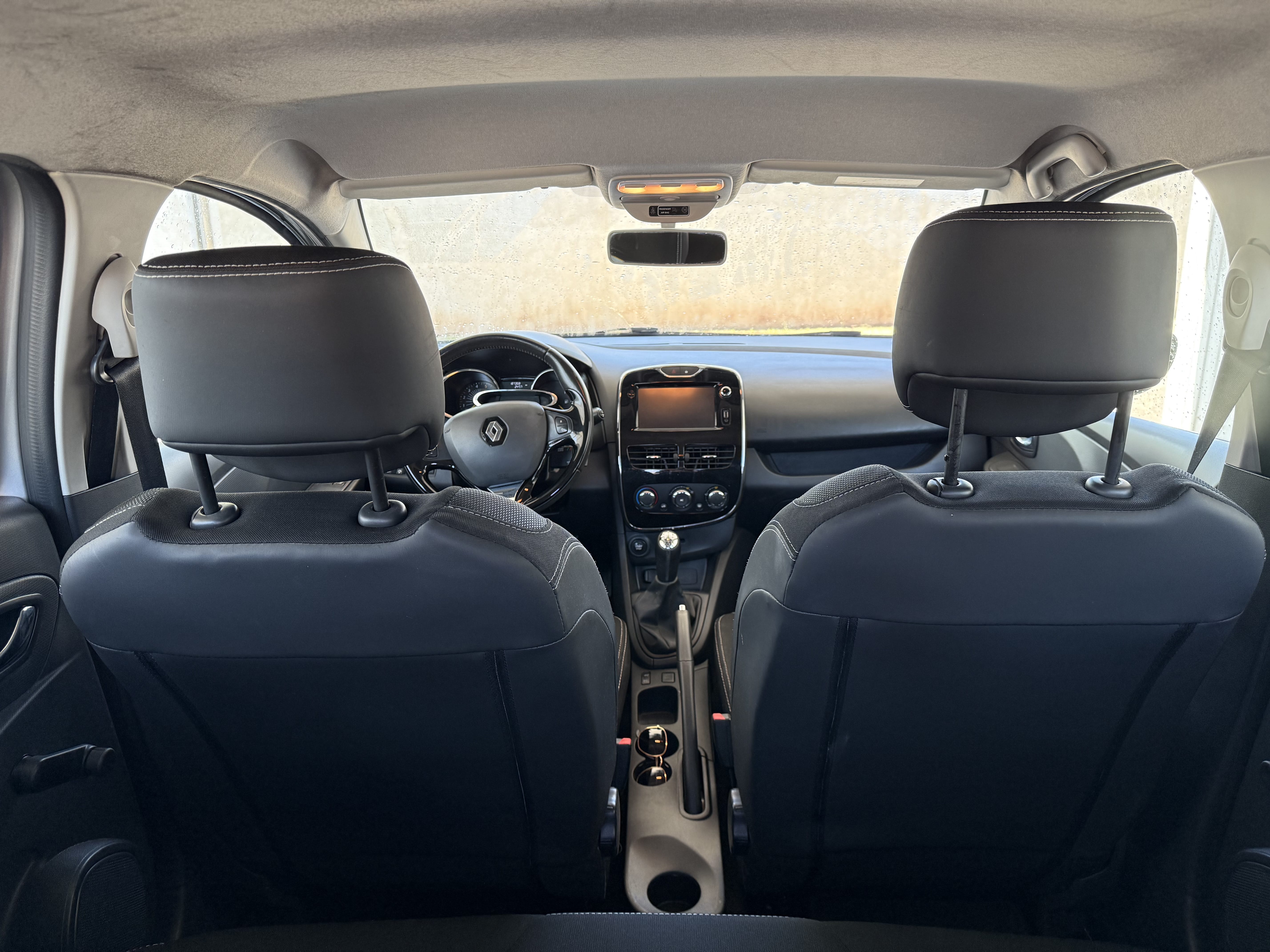 Renault Clio avec Entrée audio / iPod