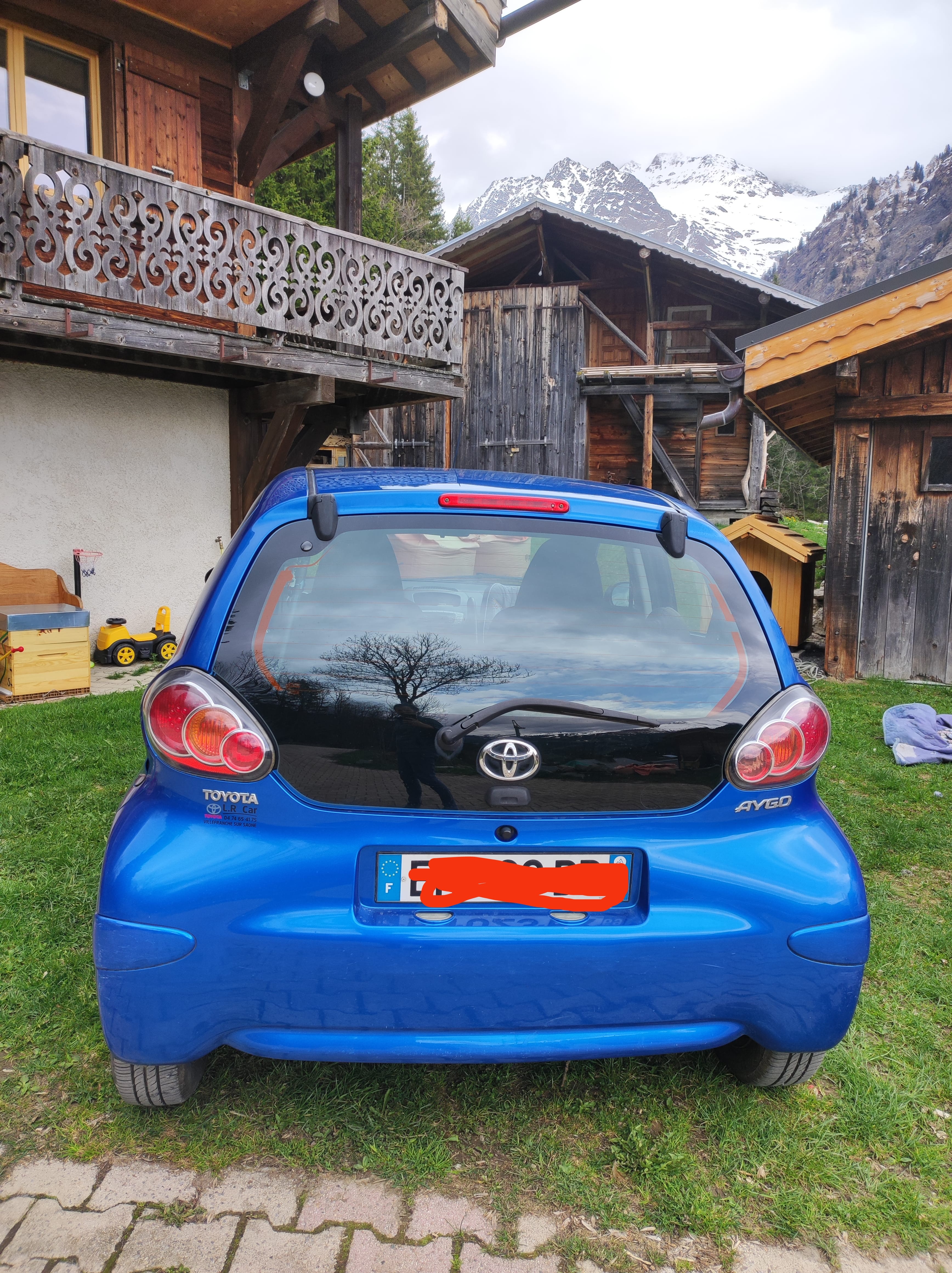 Toyota Aygo avec Siège bébé
