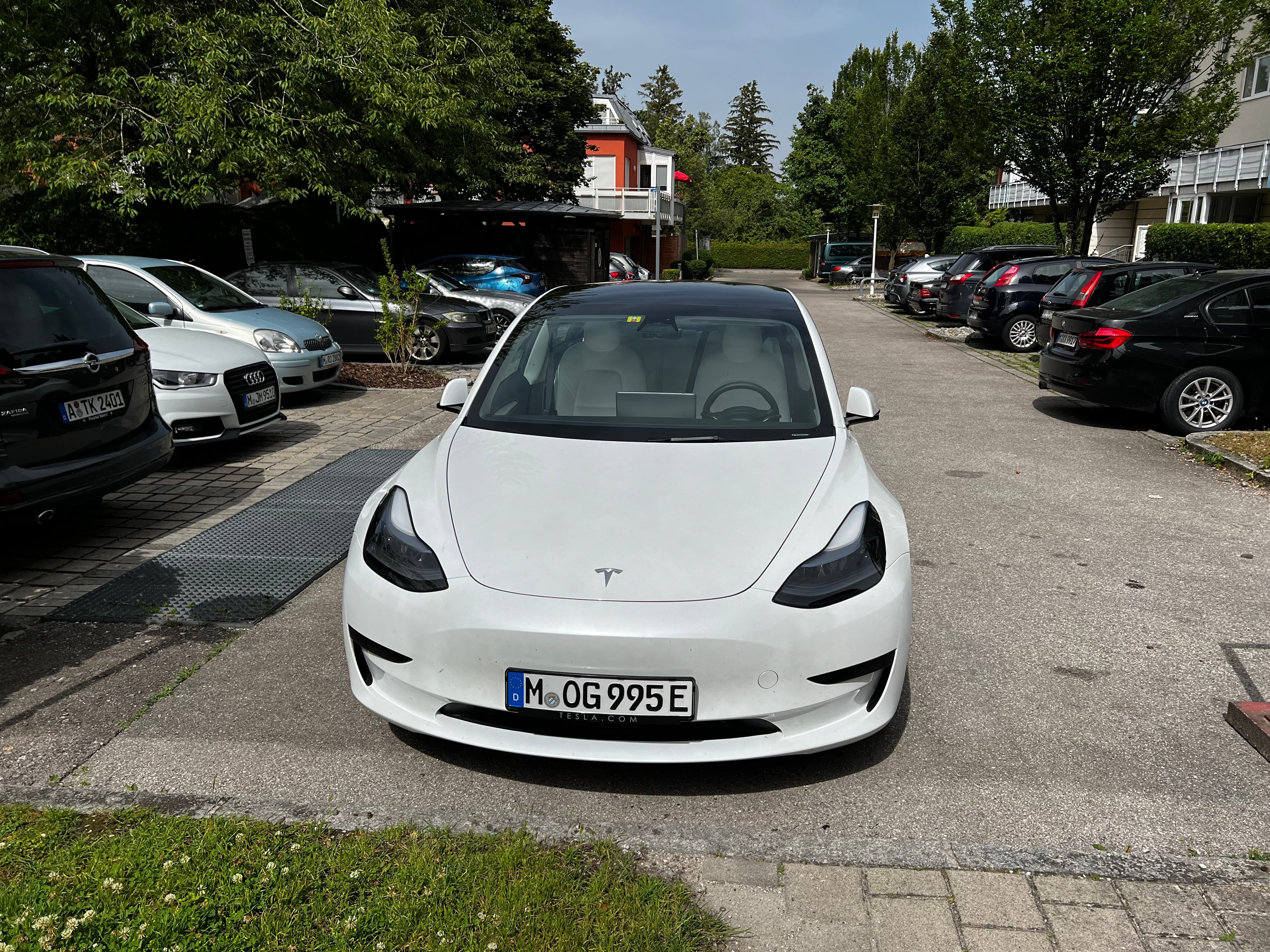 Tesla Model 3 Standard Range Plus