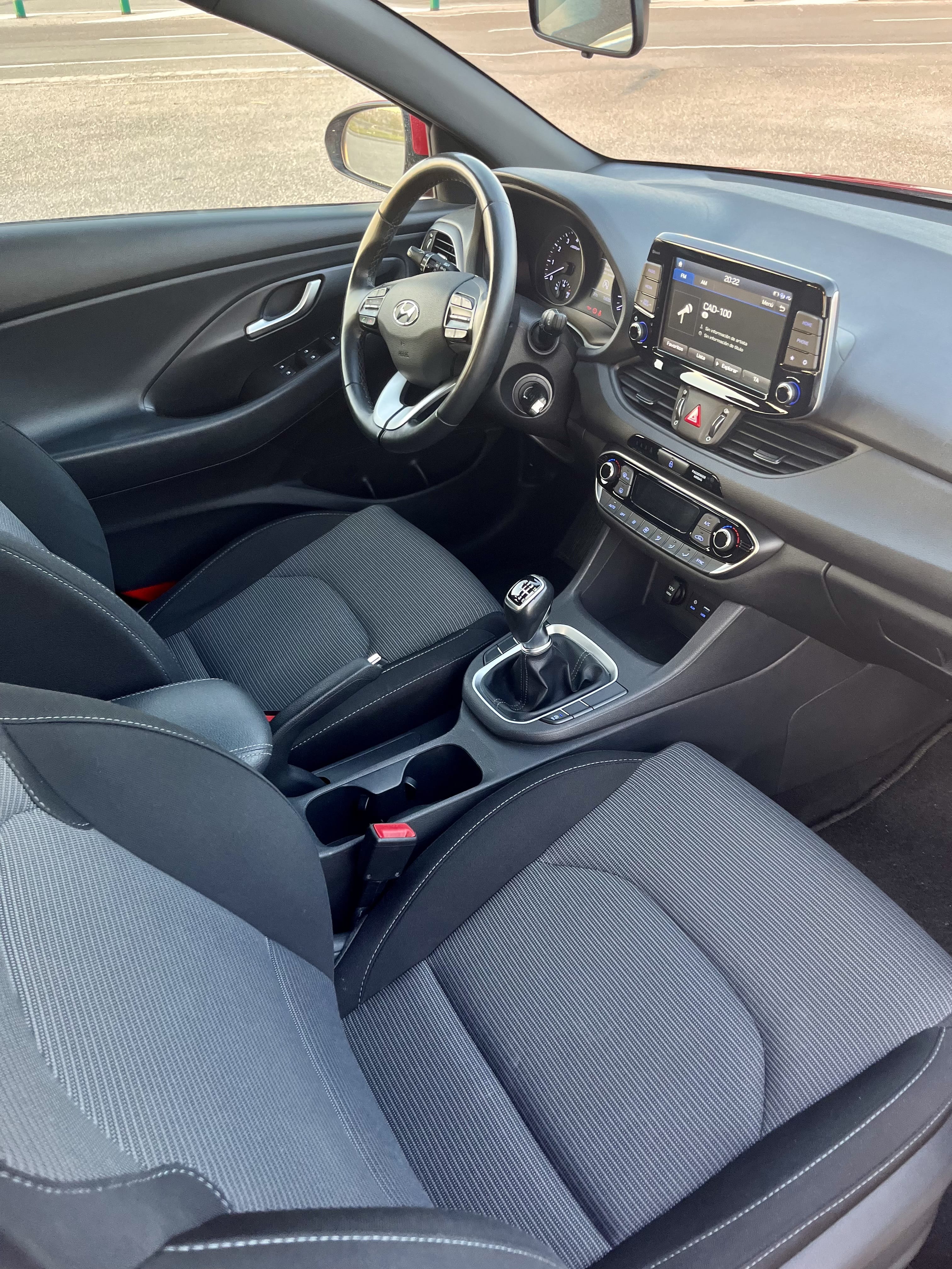 Hyundai i30 con Control de velocidad