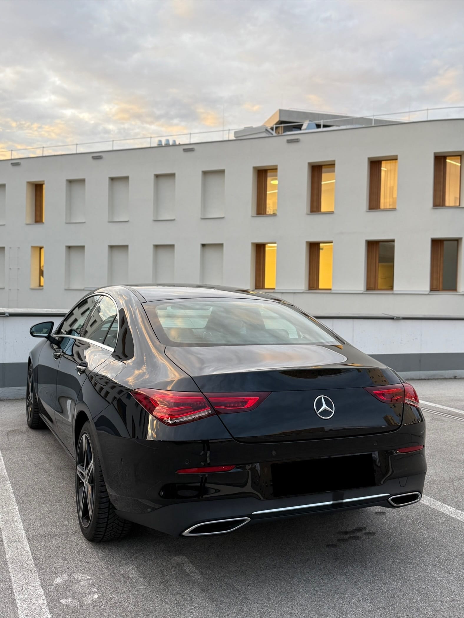 Mercedes-Benz A-Klasse 180 mit Navigationsgerät