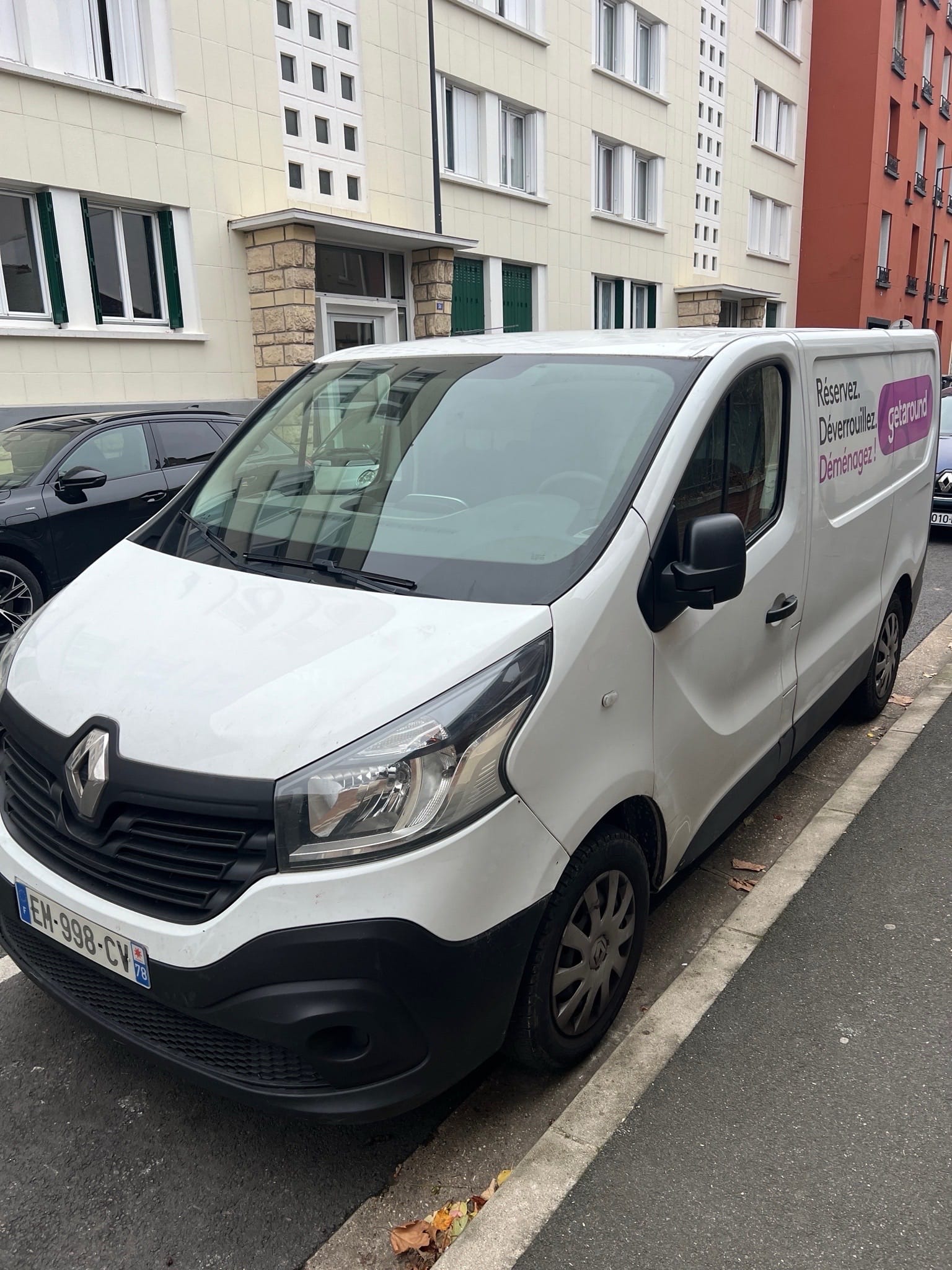 Renault Trafic - Stationnement Gratuit - EM998, 2017, Diesel