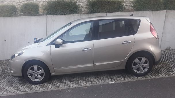 Renault Scénic avec Climatisation