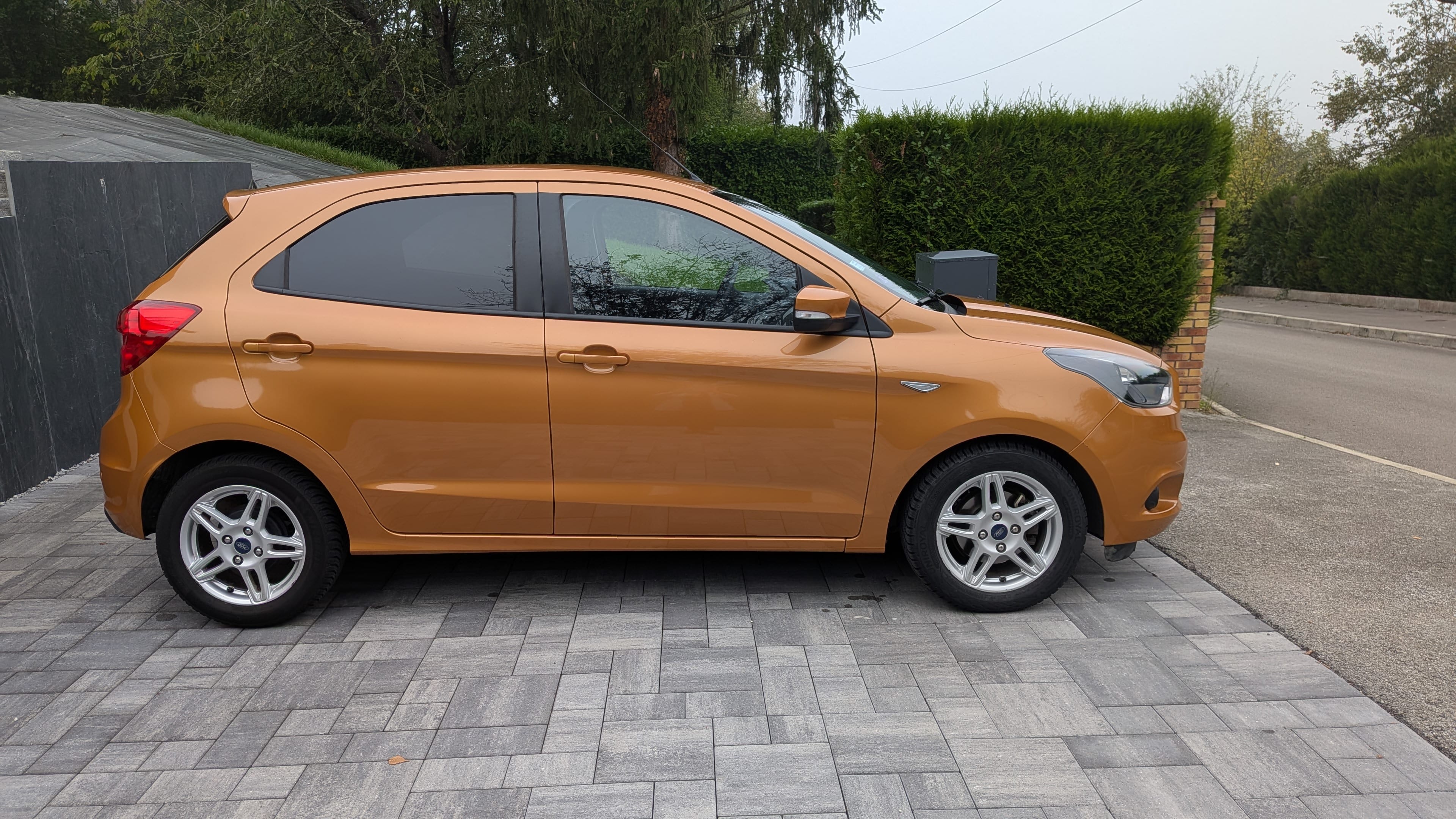 Ford KA+ avec Climatisation