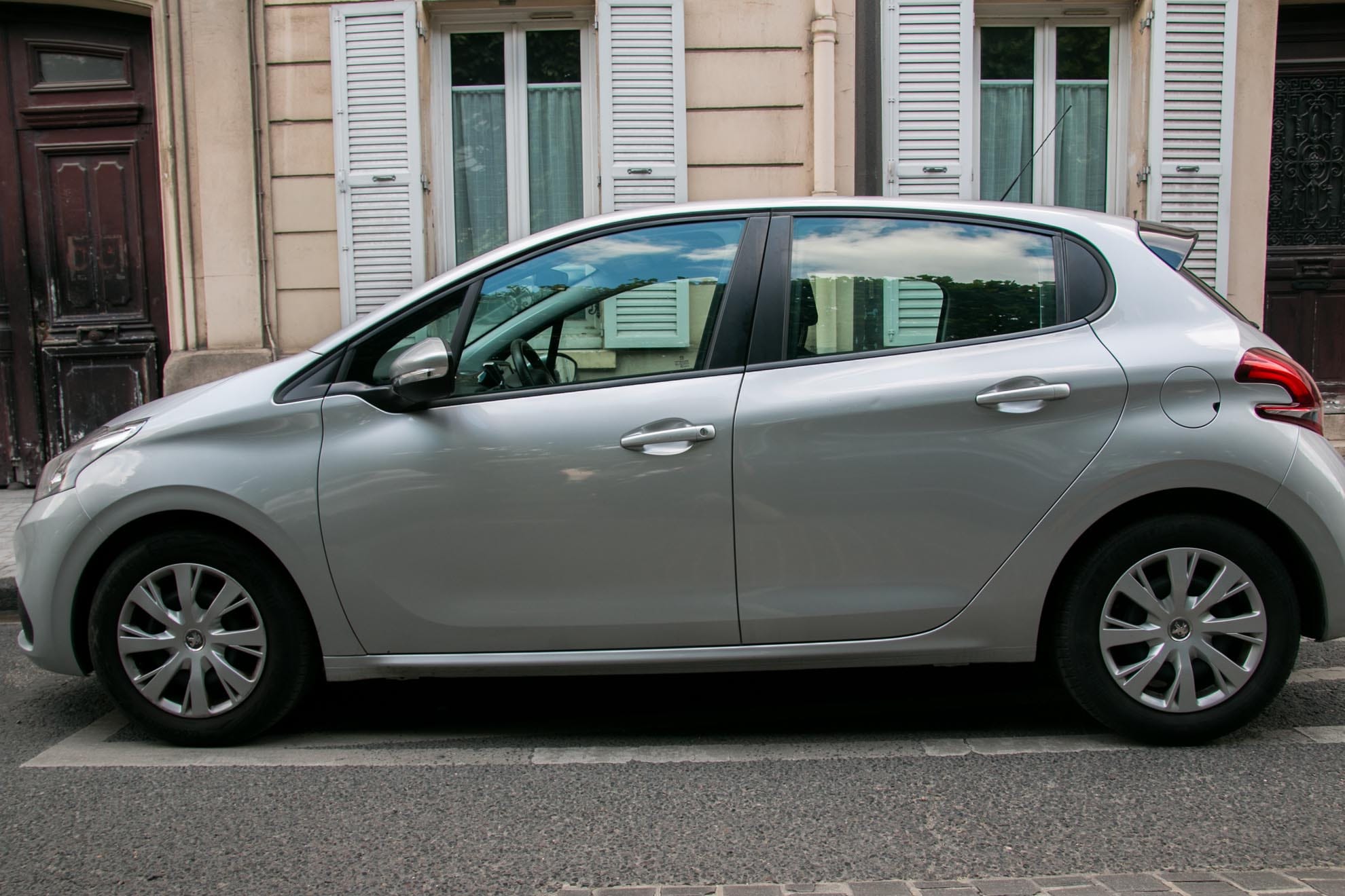 Peugeot 208 avec Climatisation
