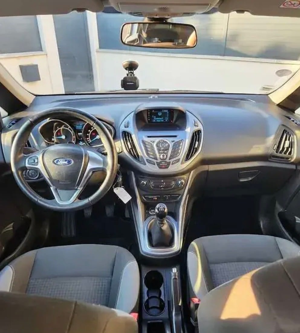 Ford B-Max avec Régulateur de vitesse