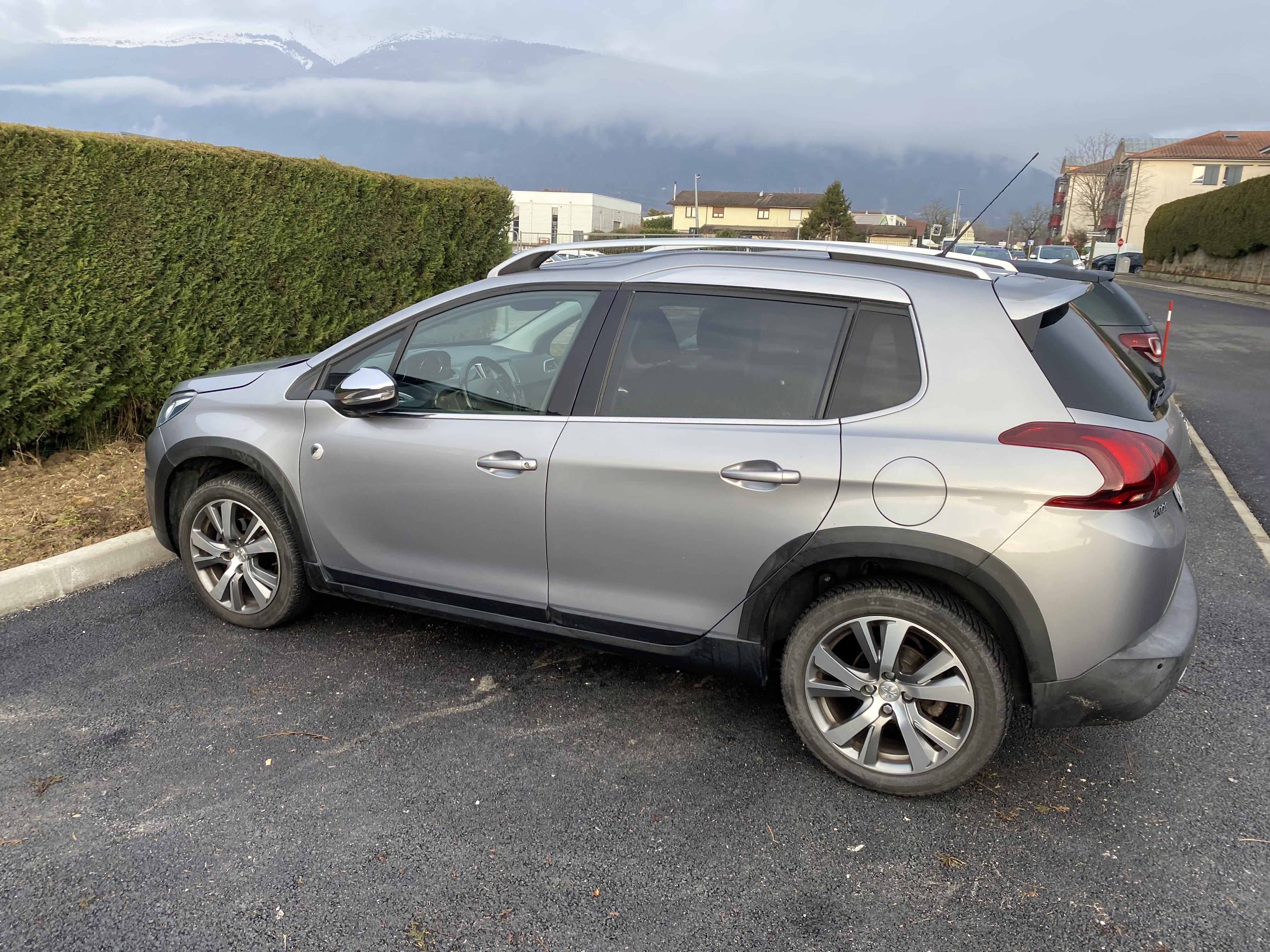 Peugeot 2008 avec Climatisation