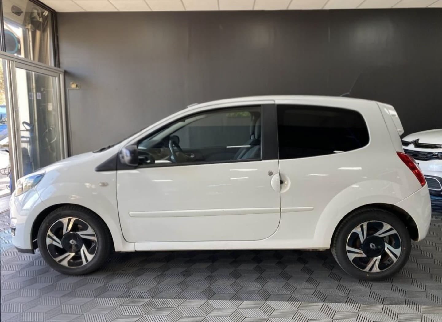 Renault Twingo 1,2 16s 4 chevaux fiscal avec Climatisation