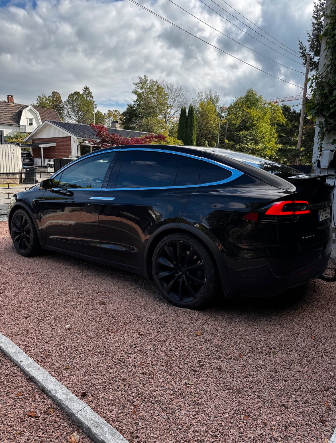 Tesla Model X 100D med GPS