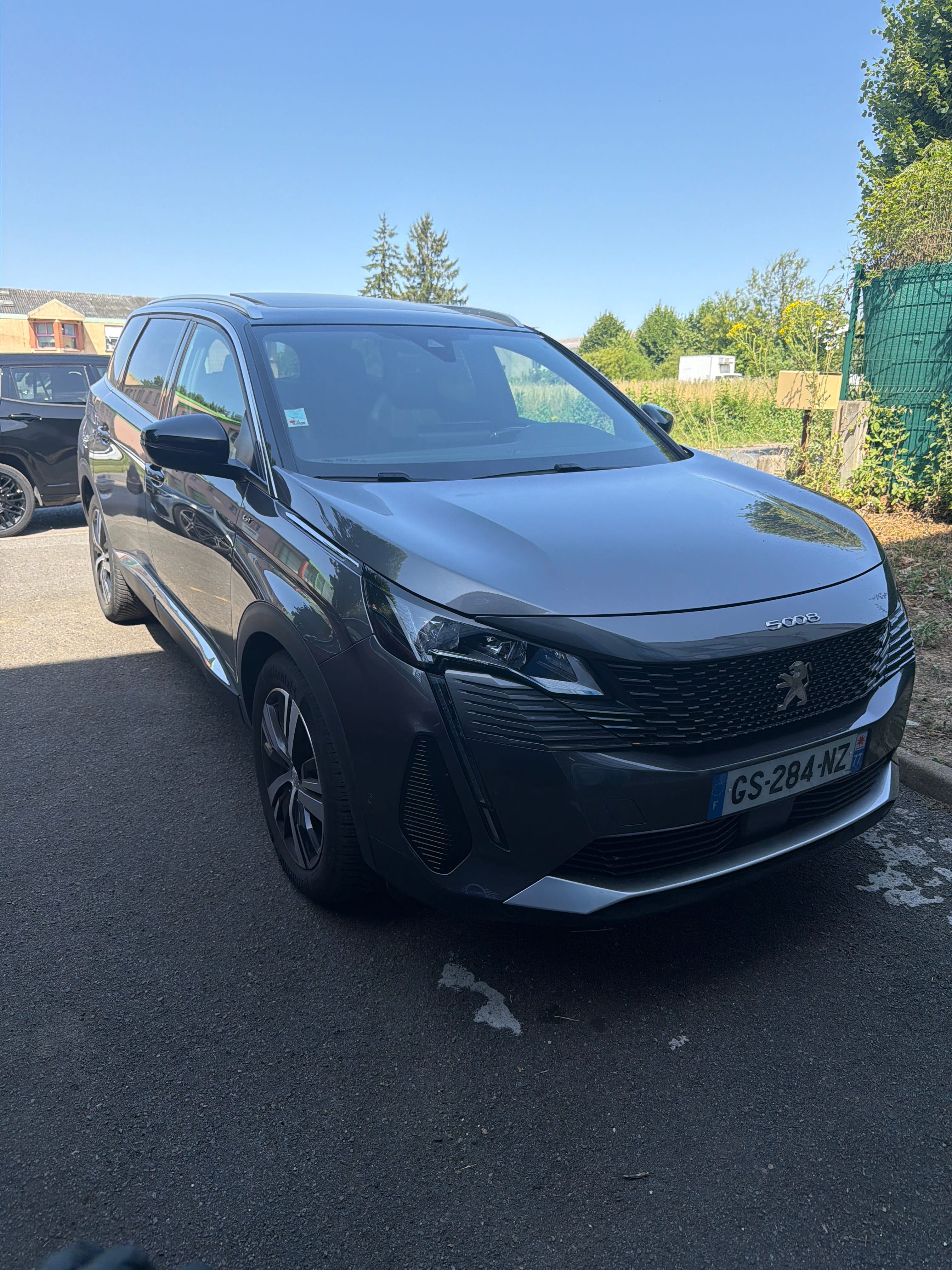 Peugeot 5008, 2022, Diesel, automatique, 7 places