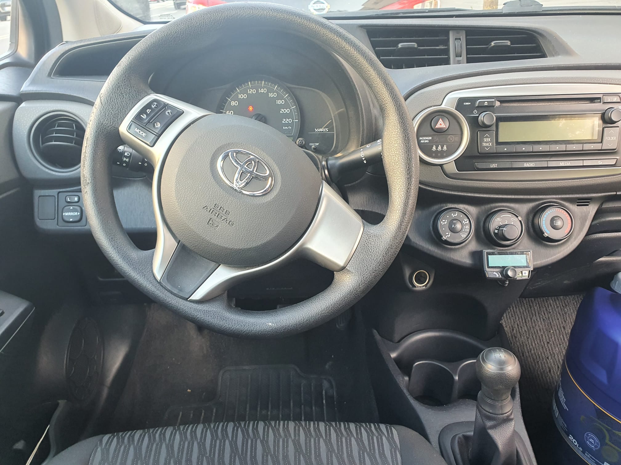Toyota Yaris Lieferung evtl. möglich mit Winterreifen