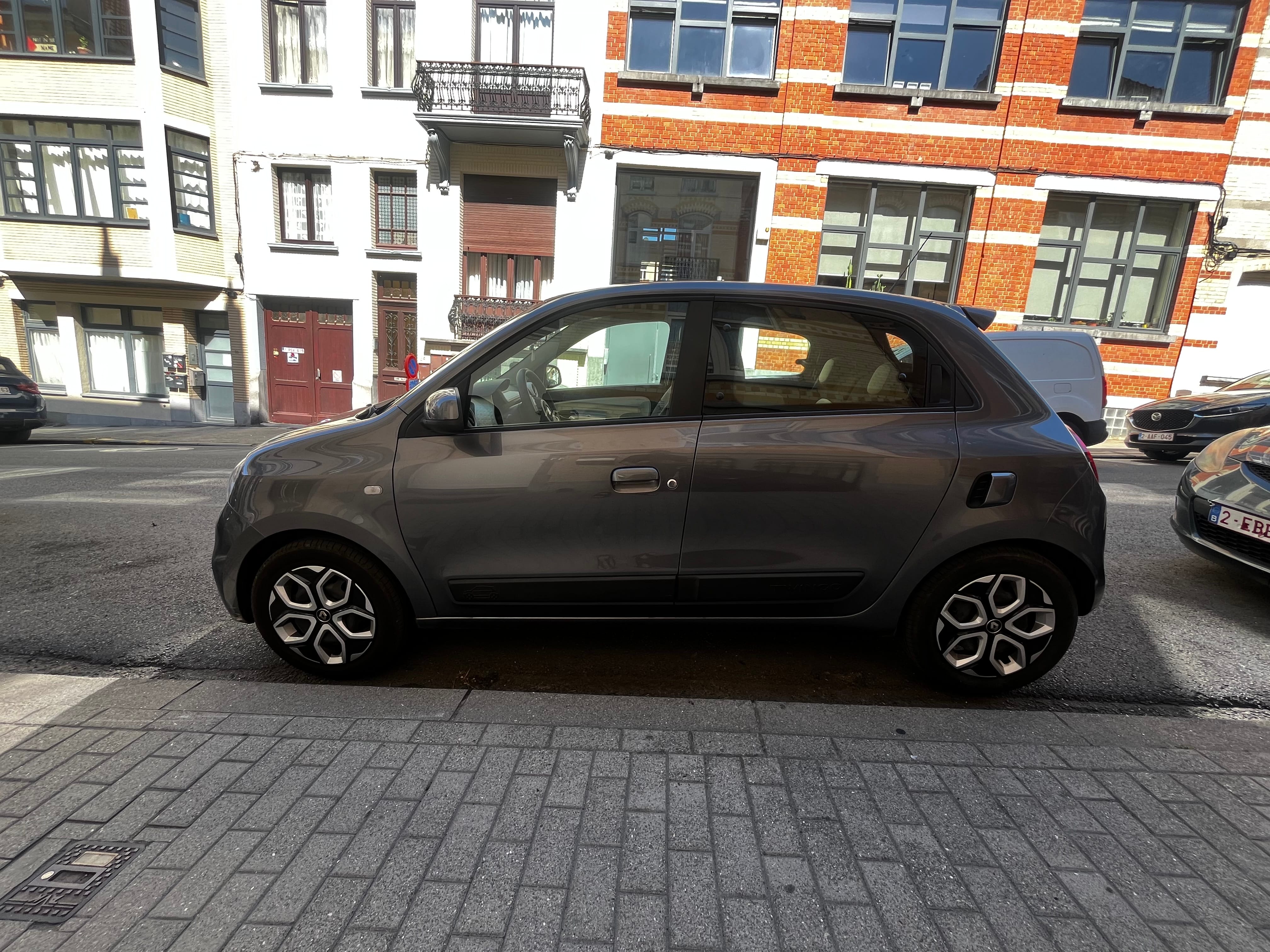 Renault Twingo III avec Climatisation