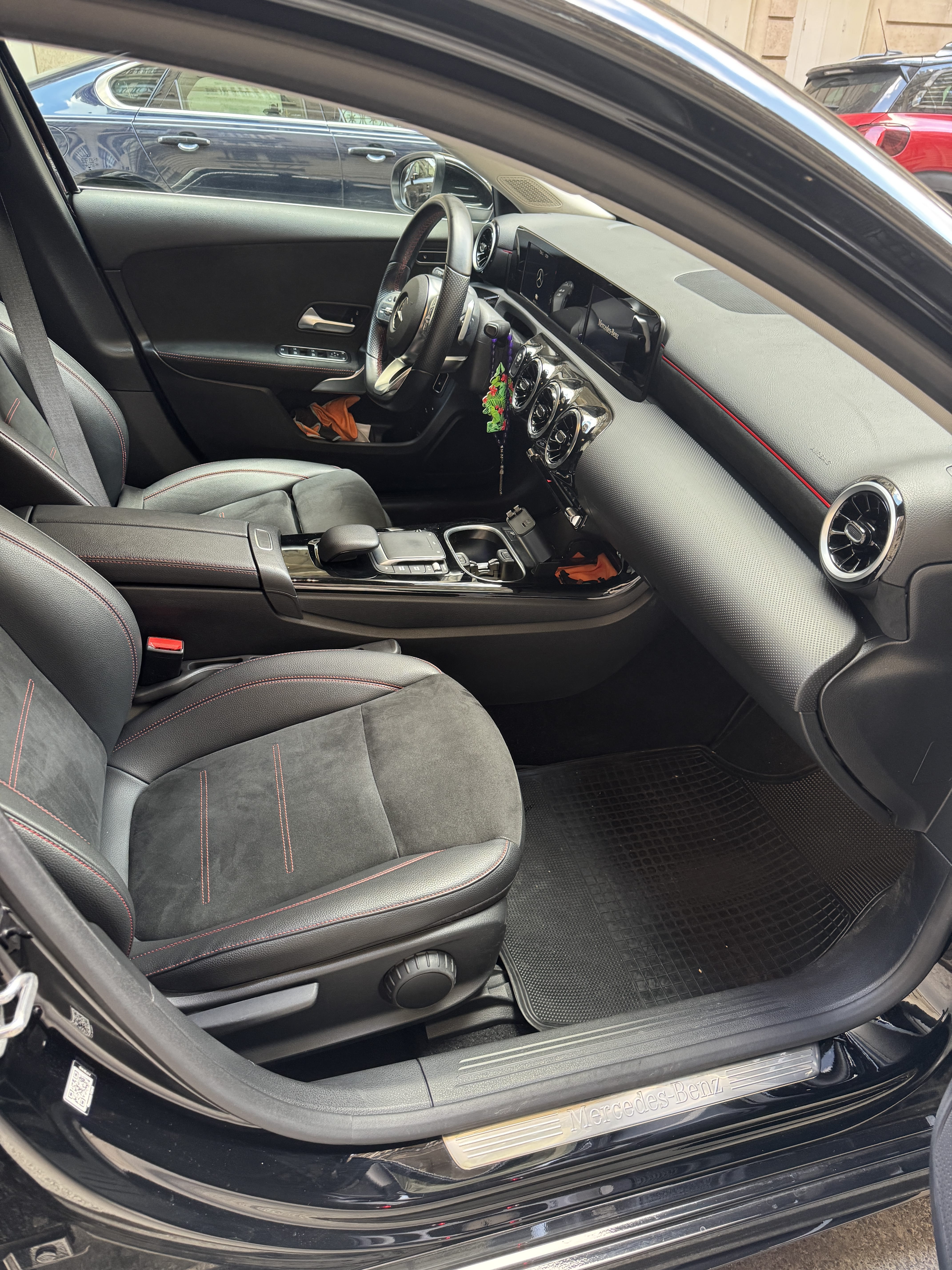 Mercedes-Benz Classe A 250 e avec Audio Bluetooth