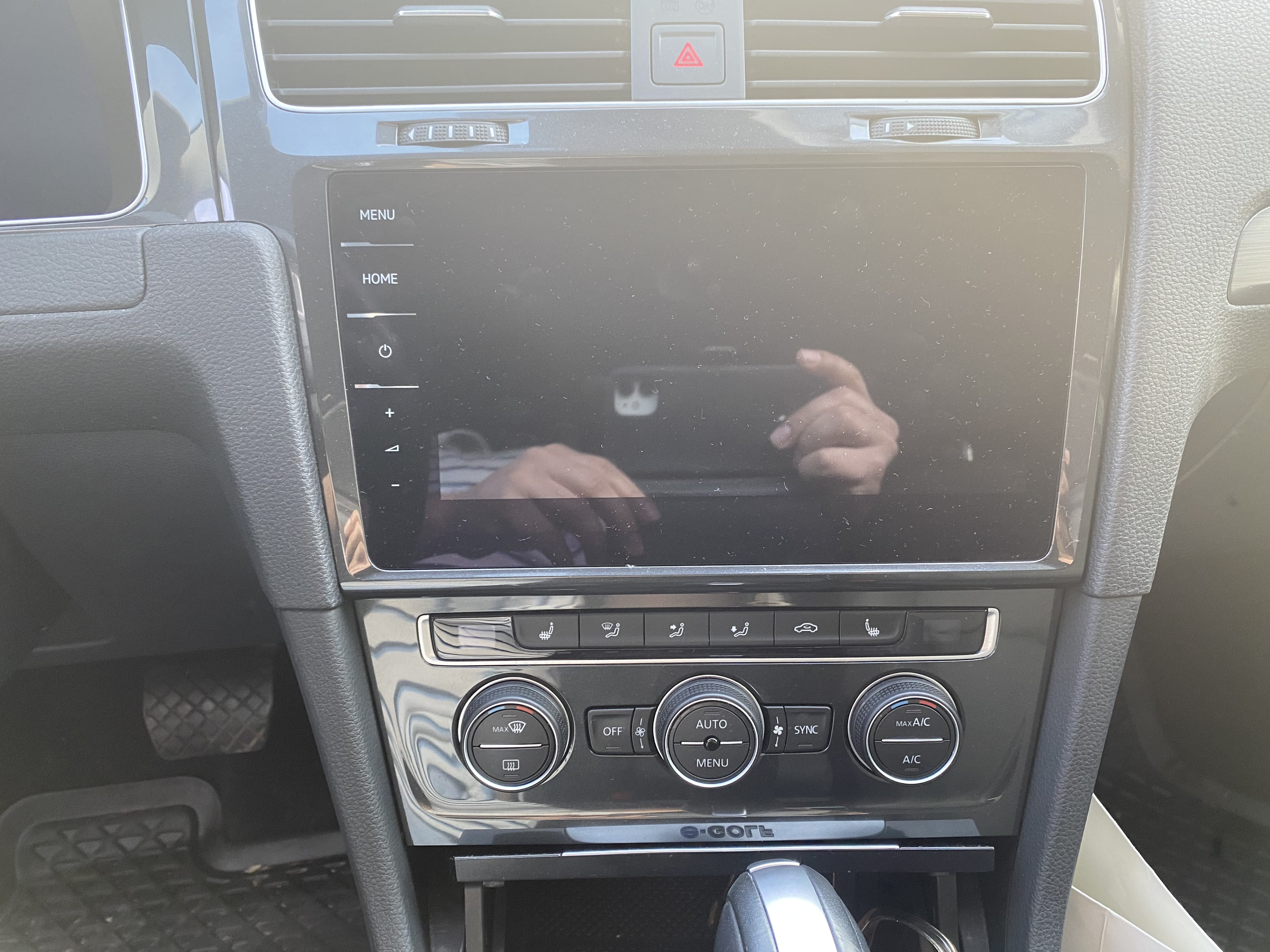 Volkswagen e-Golf med Babysete