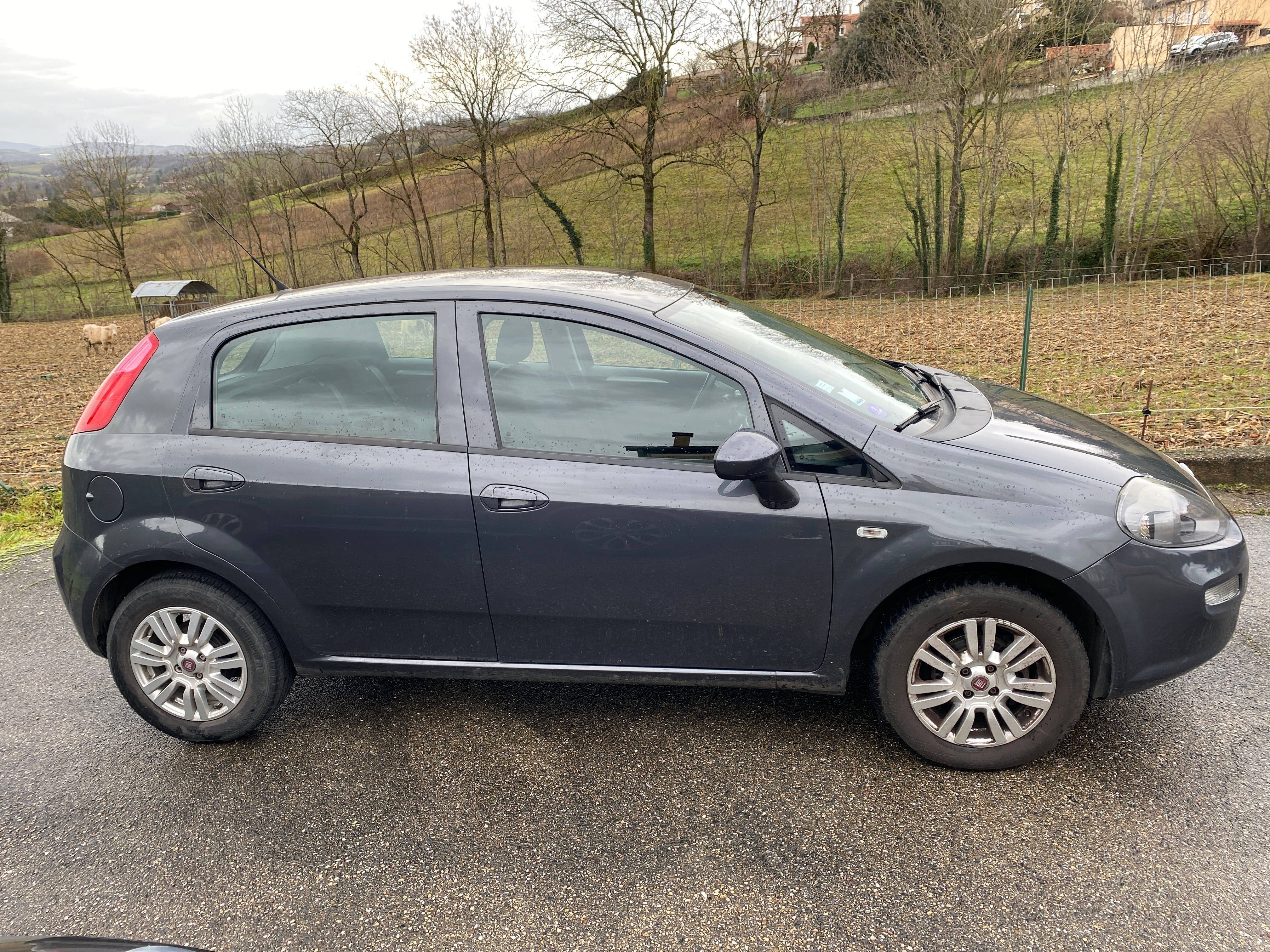 Fiat Grande Punto avec Climatisation