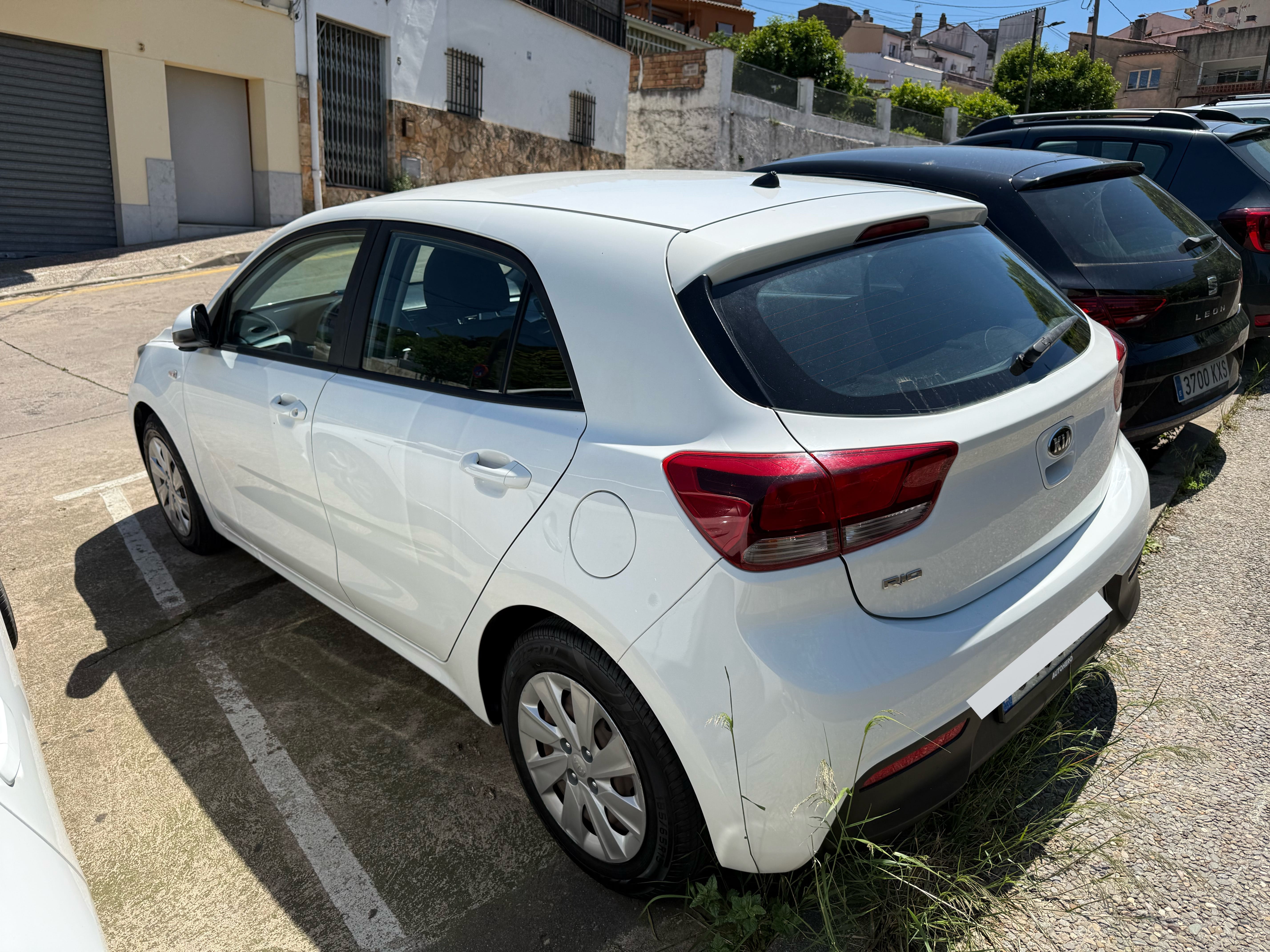 Kia Rio con Audio Bluetooth