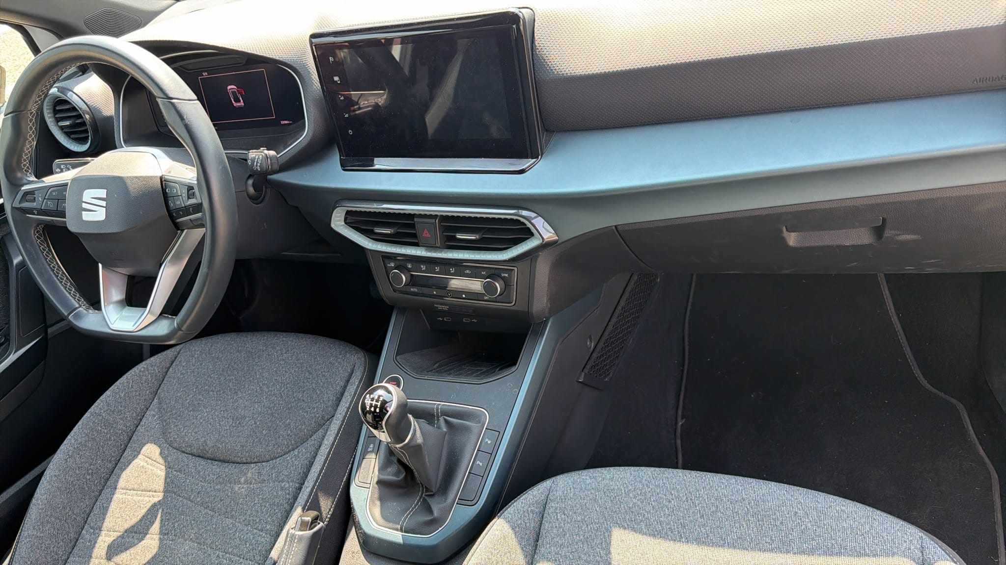 Seat Arona con Audio Bluetooth