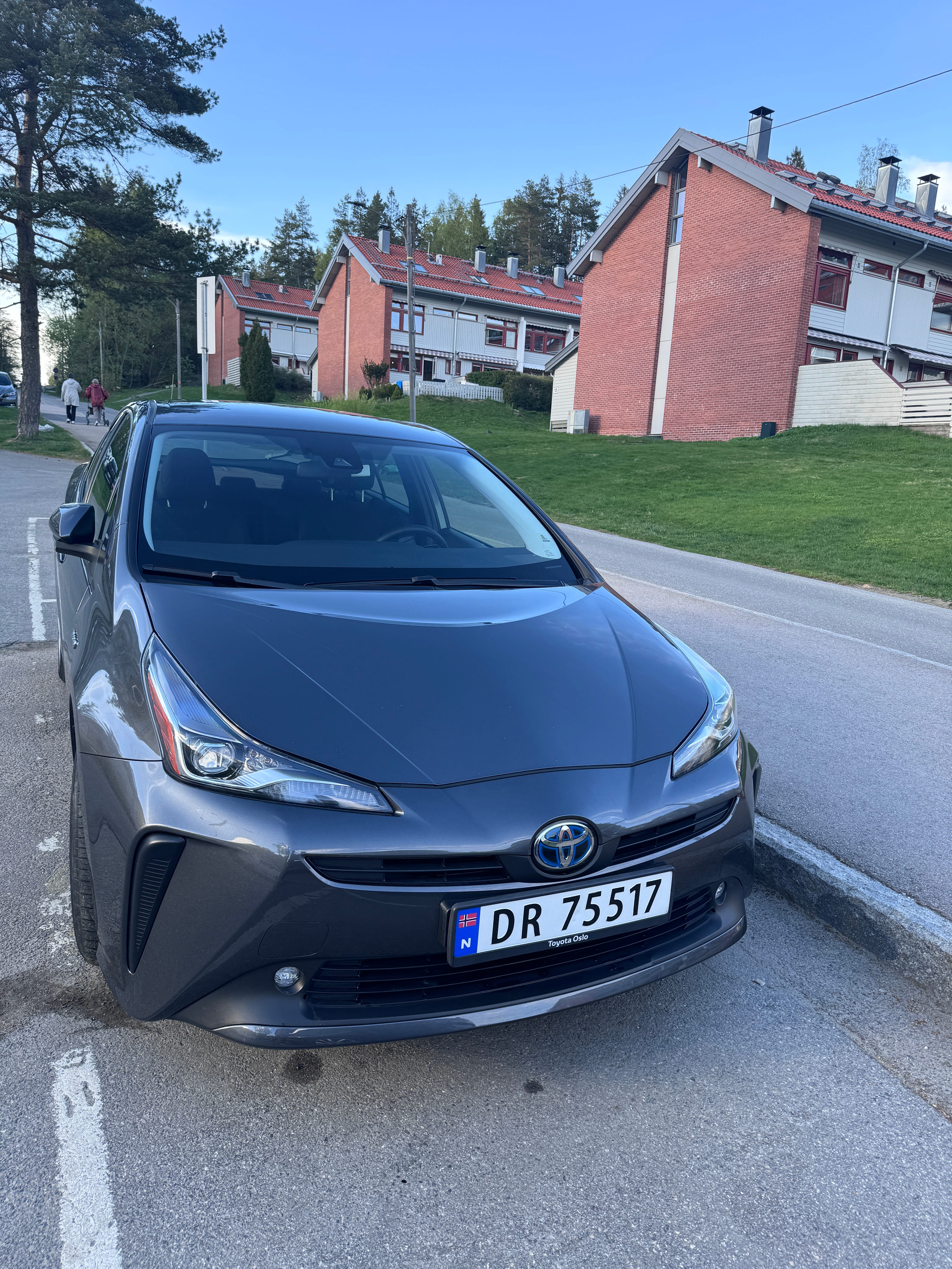 Toyota Prius, 2019, Blyfri 95 / Elektrisk (hybrid), automatisk